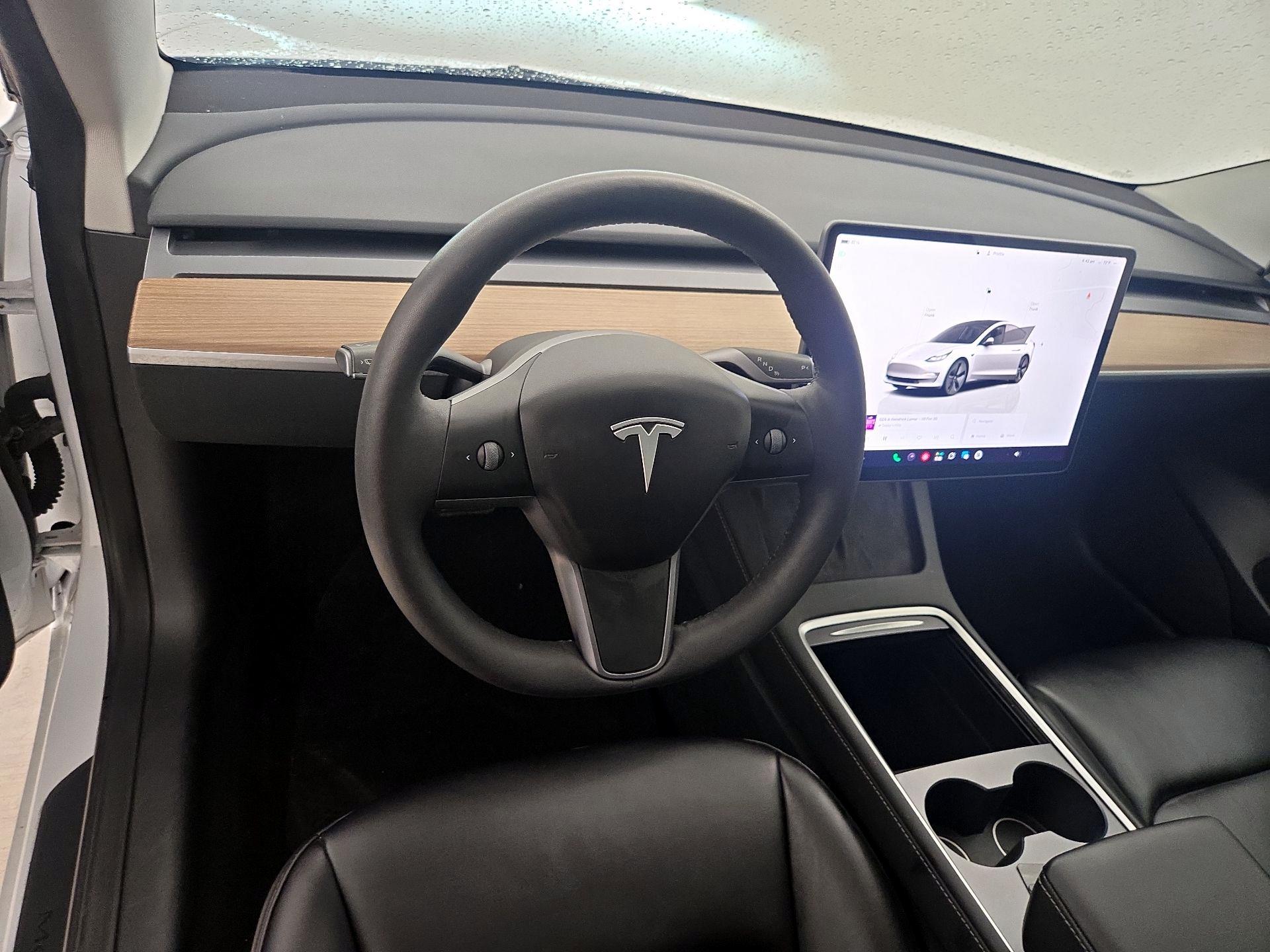 Thumbnail: 2023 Tesla Model 3 - 9