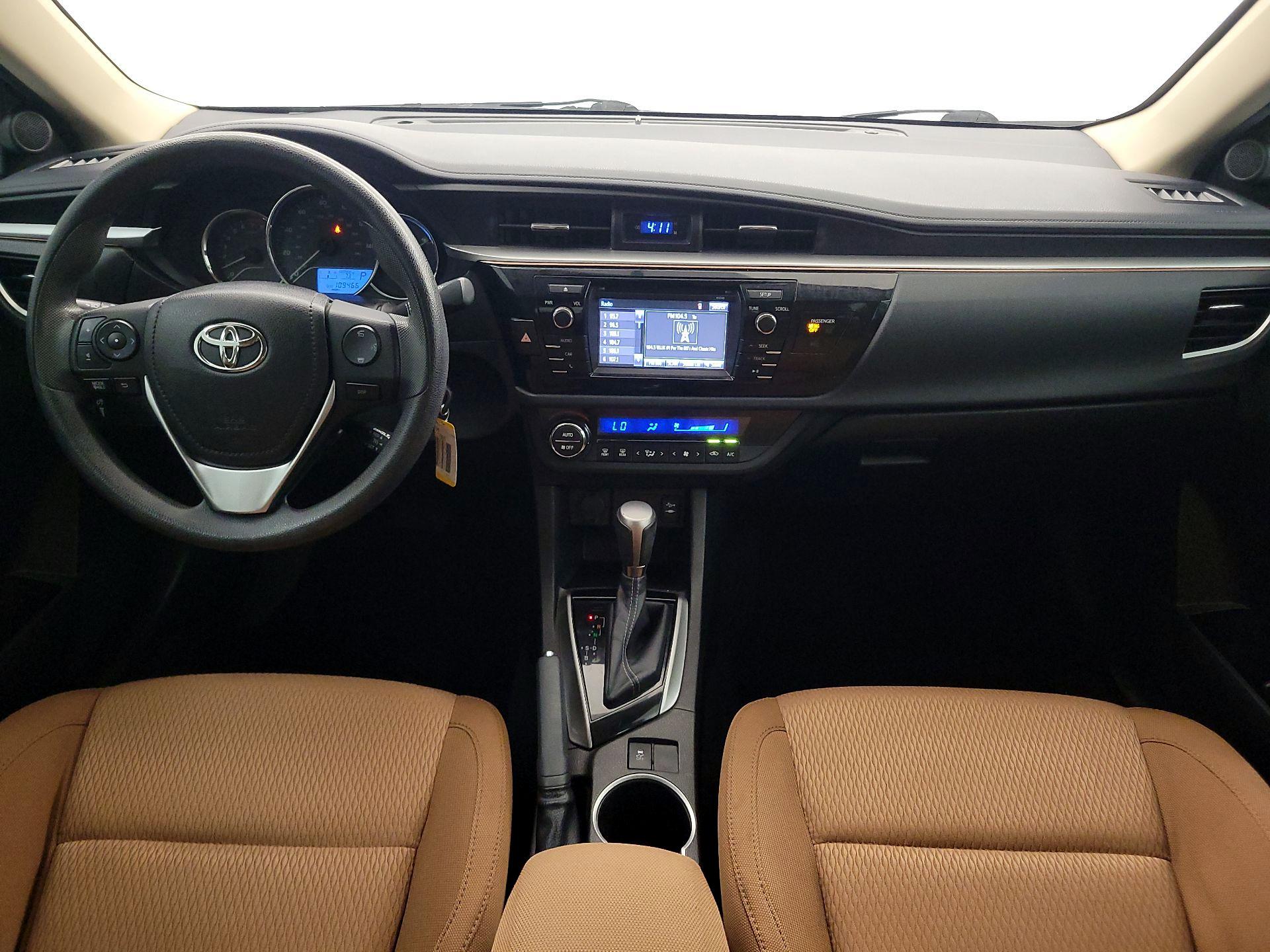 Thumbnail: 2014 Toyota Corolla - 9