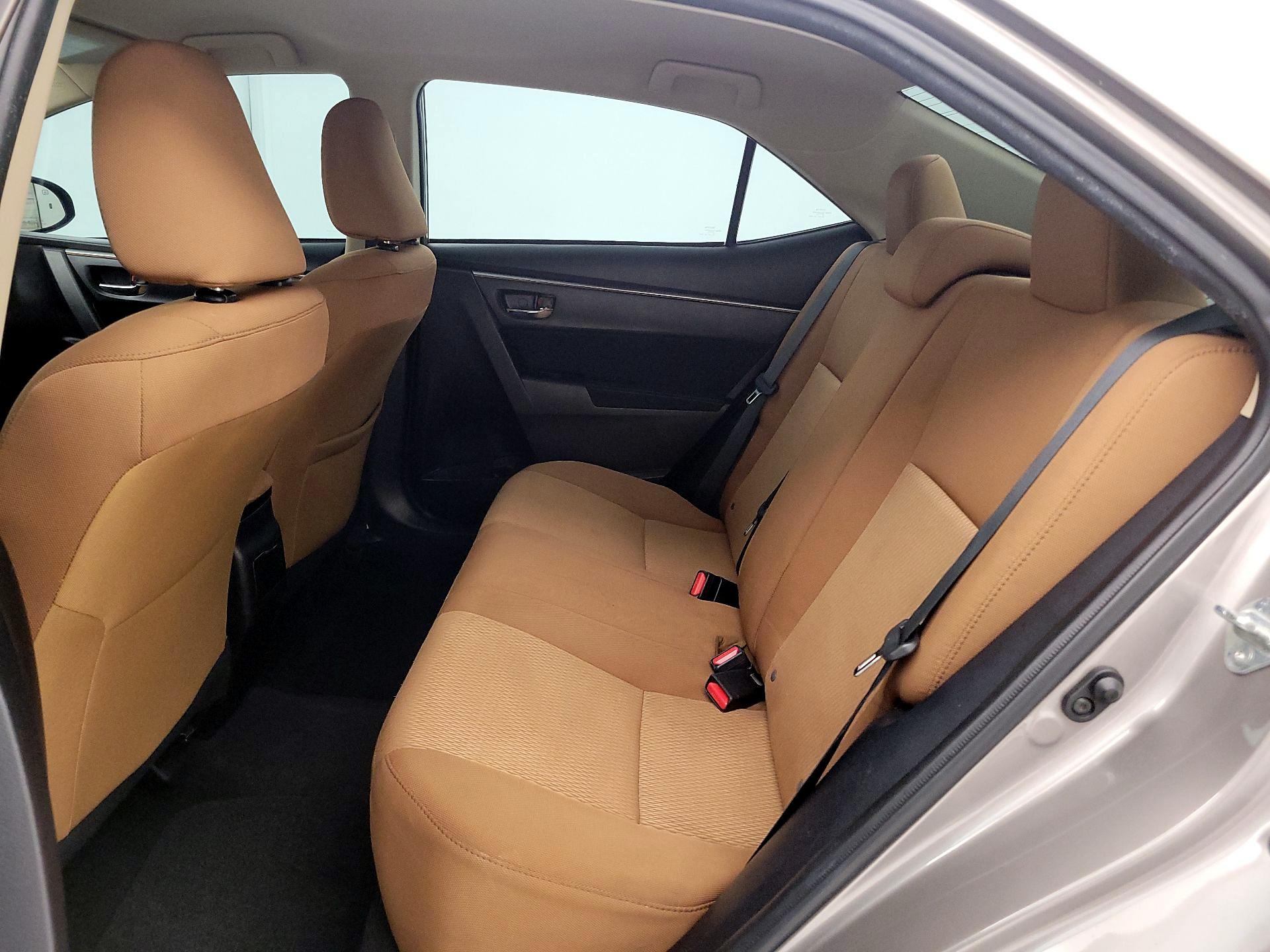 Thumbnail: 2014 Toyota Corolla - 19
