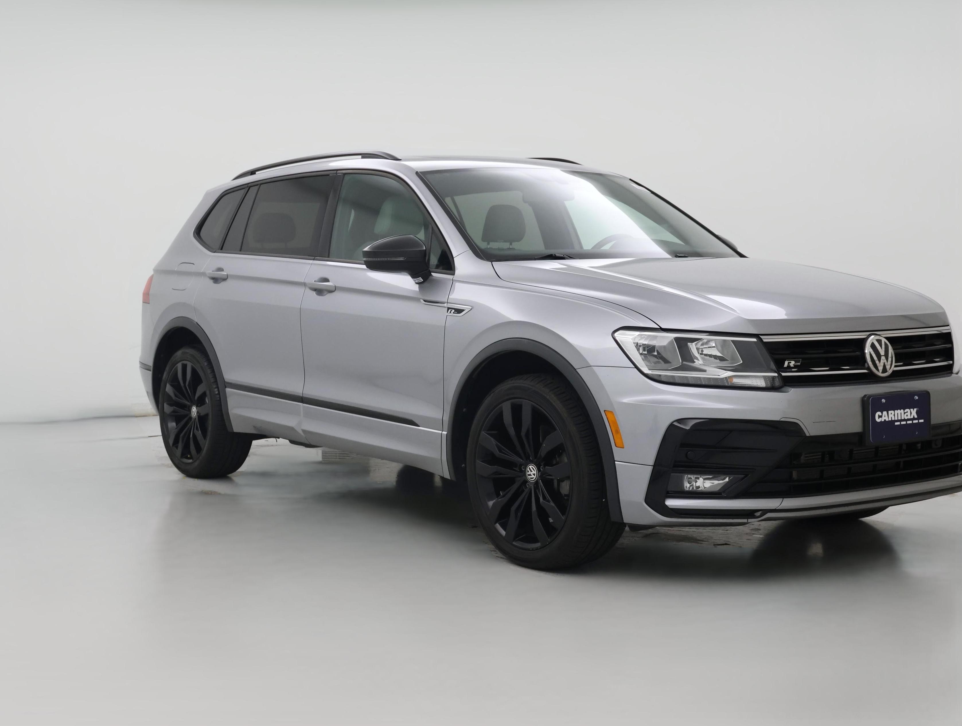 Thumbnail: 2020 Volkswagen Tiguan - 1