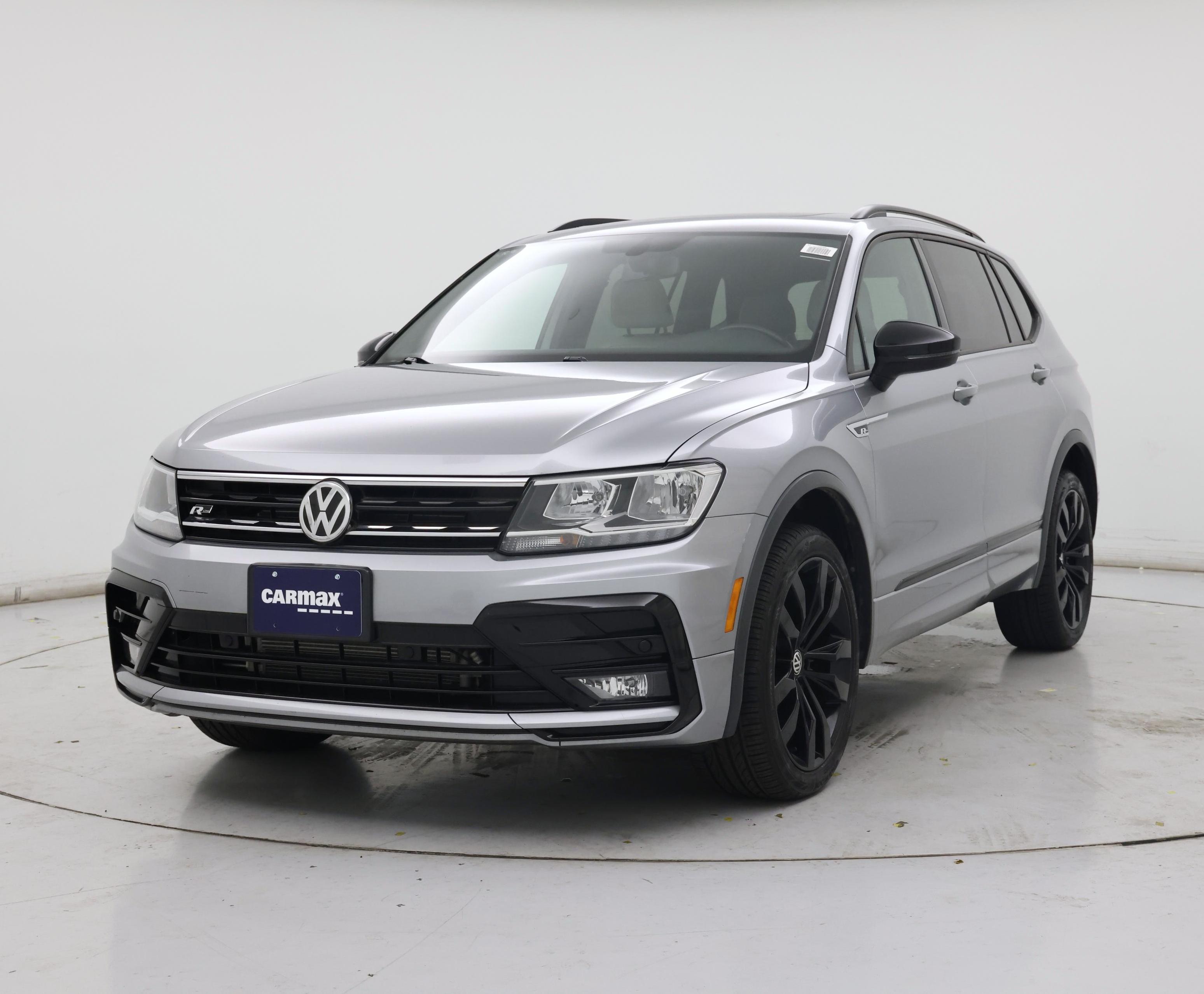 Thumbnail: 2020 Volkswagen Tiguan - 4
