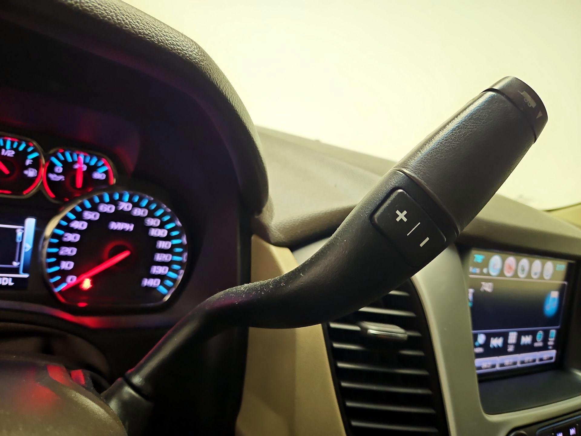 Thumbnail: 2018 GMC Yukon - 17