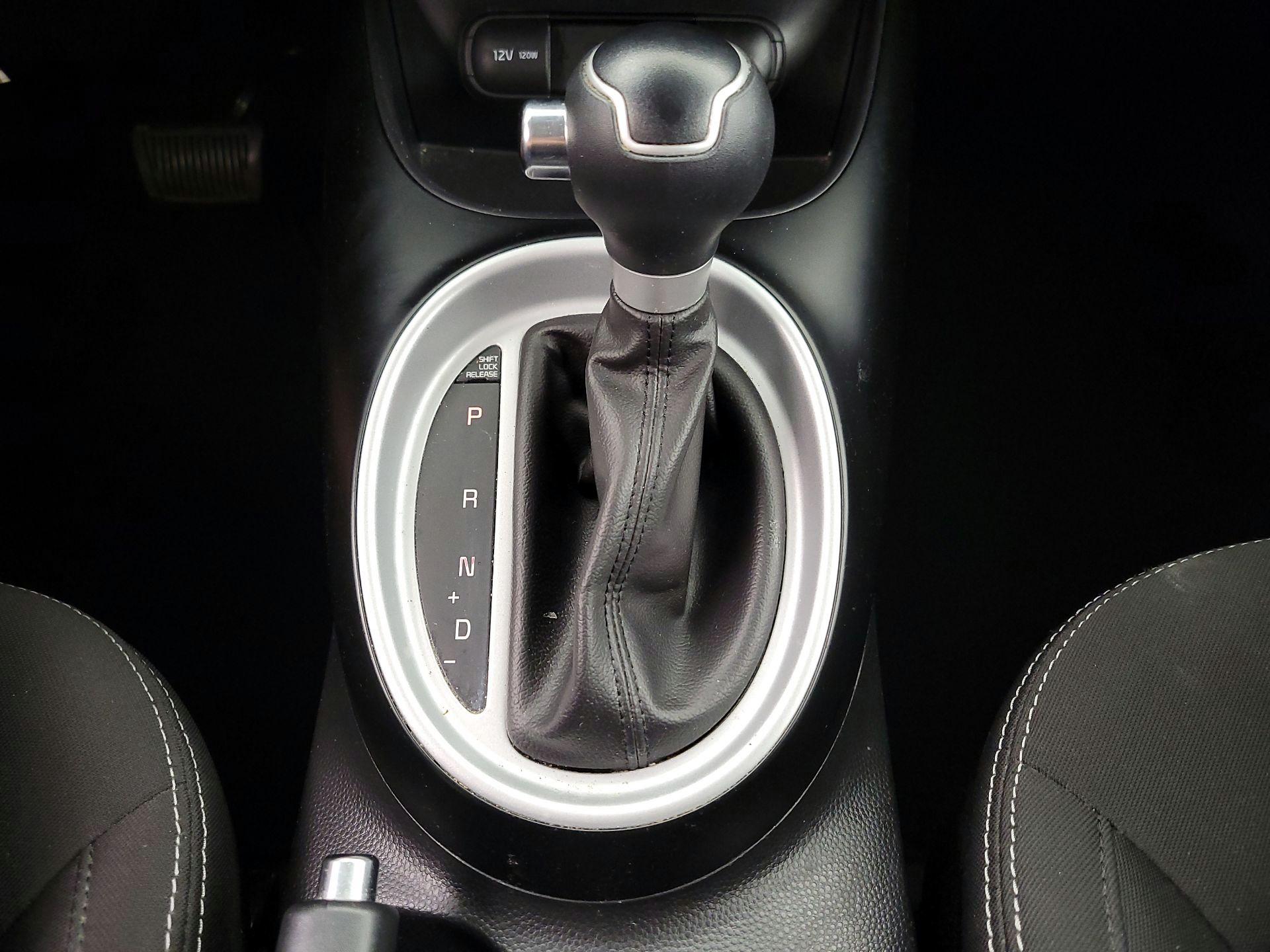 Thumbnail: 2019 Kia Soul - 17