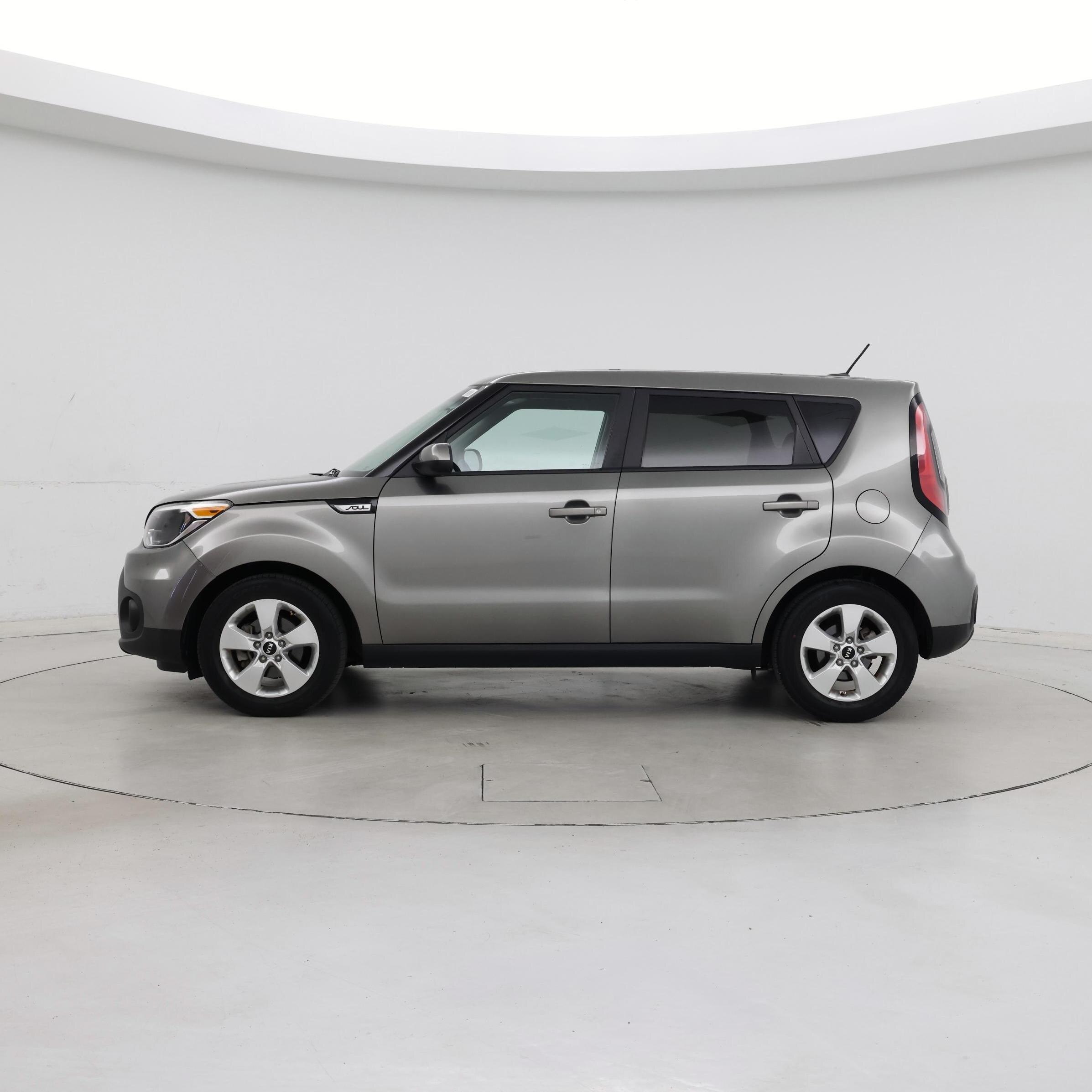 Thumbnail: 2019 Kia Soul - 3