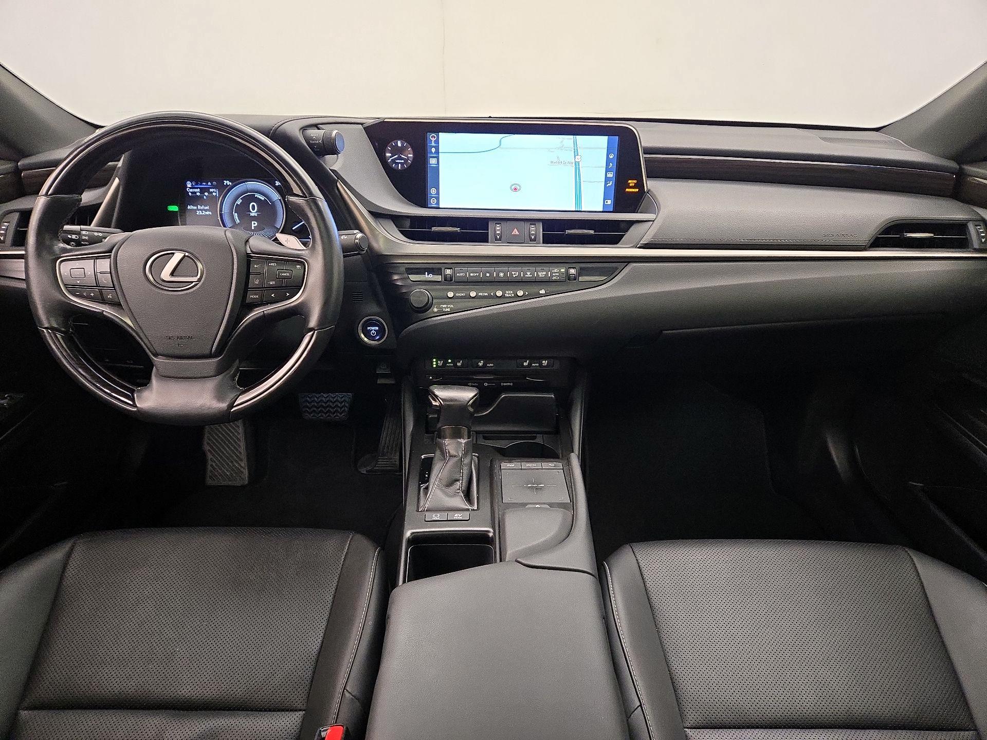 Thumbnail: 2019 Lexus ES - 9