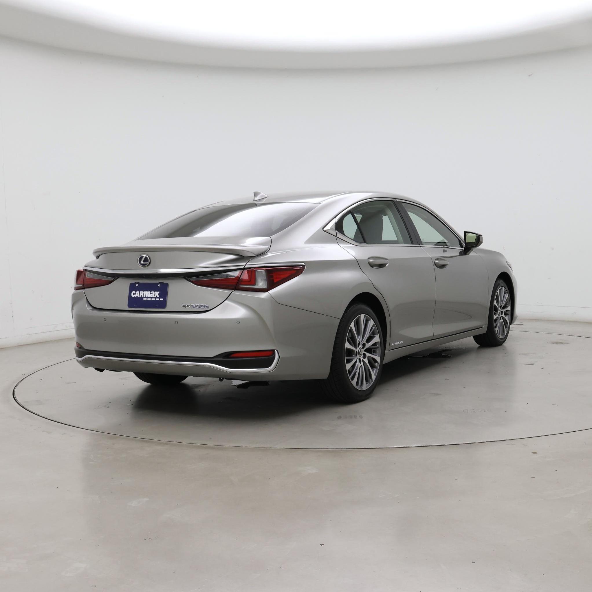 Thumbnail: 2019 Lexus ES - 8