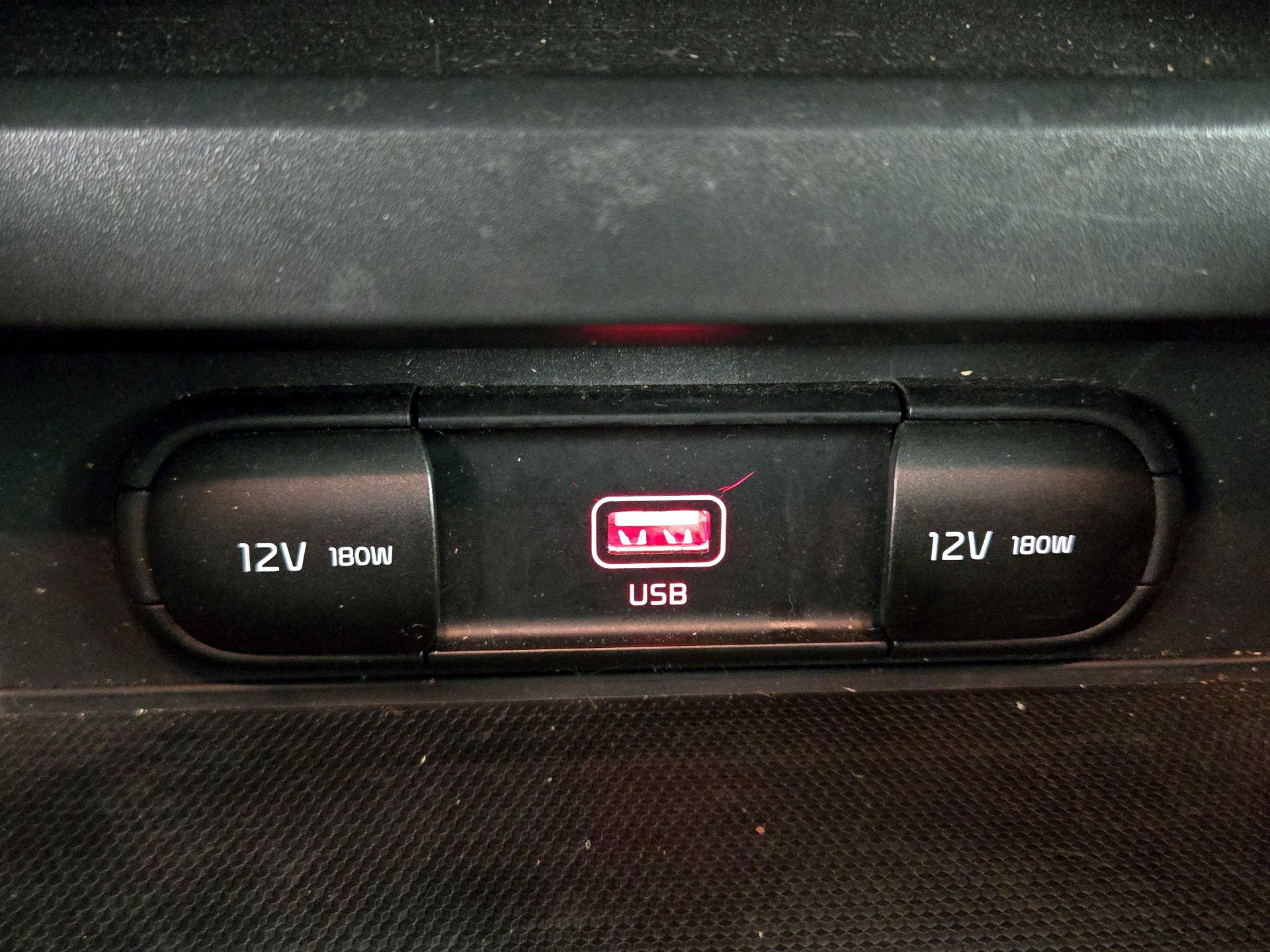 Thumbnail: 2020 Kia Soul - 18