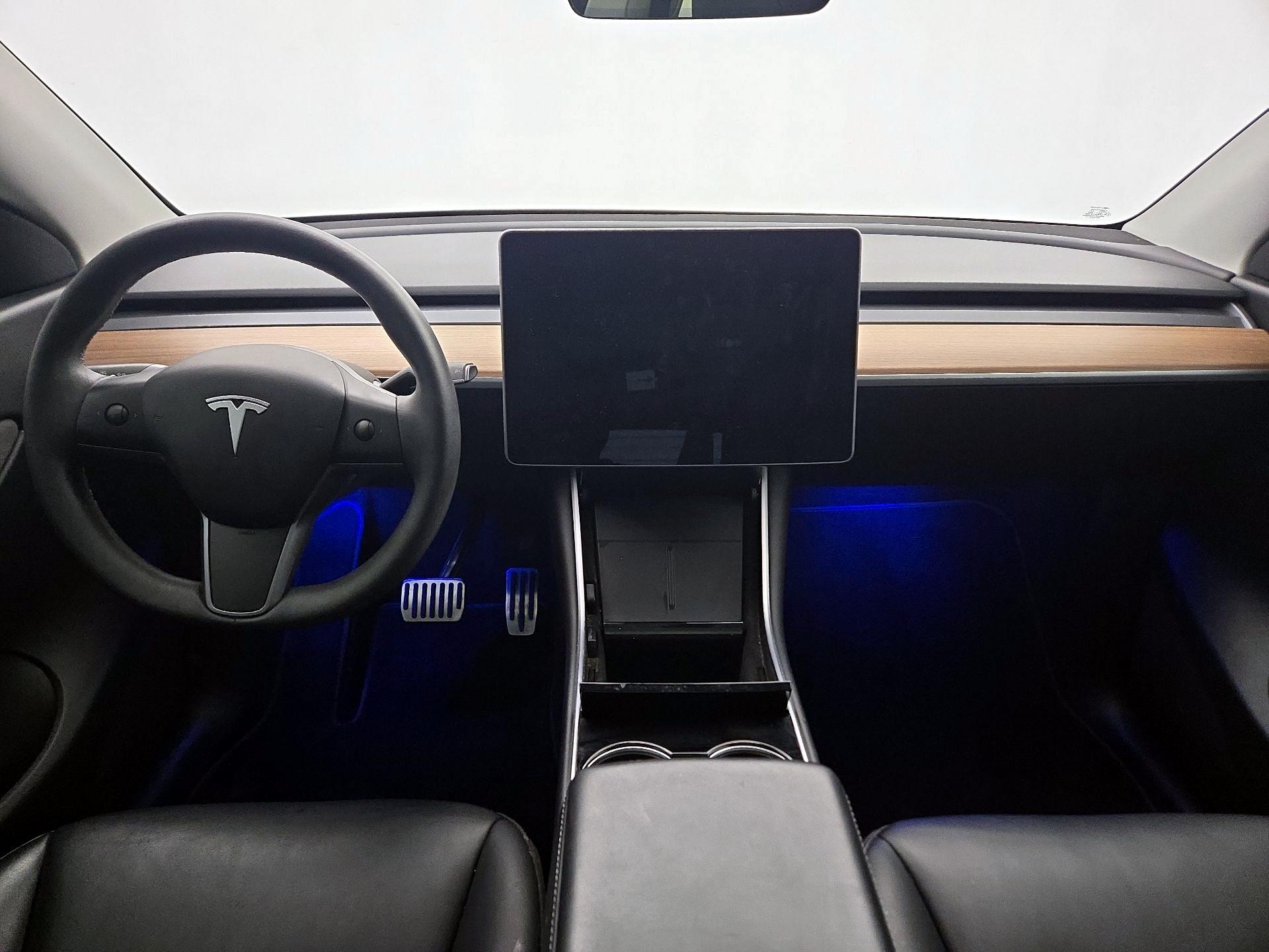 Thumbnail: 2020 Tesla Model Y - 8