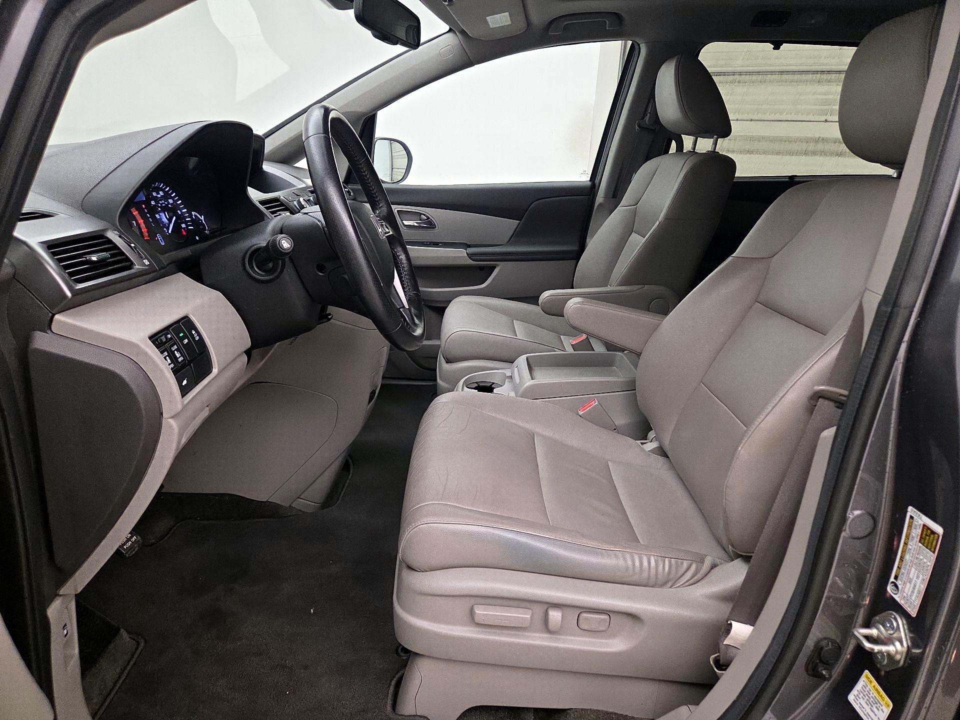 Thumbnail: 2014 Honda Odyssey - 11