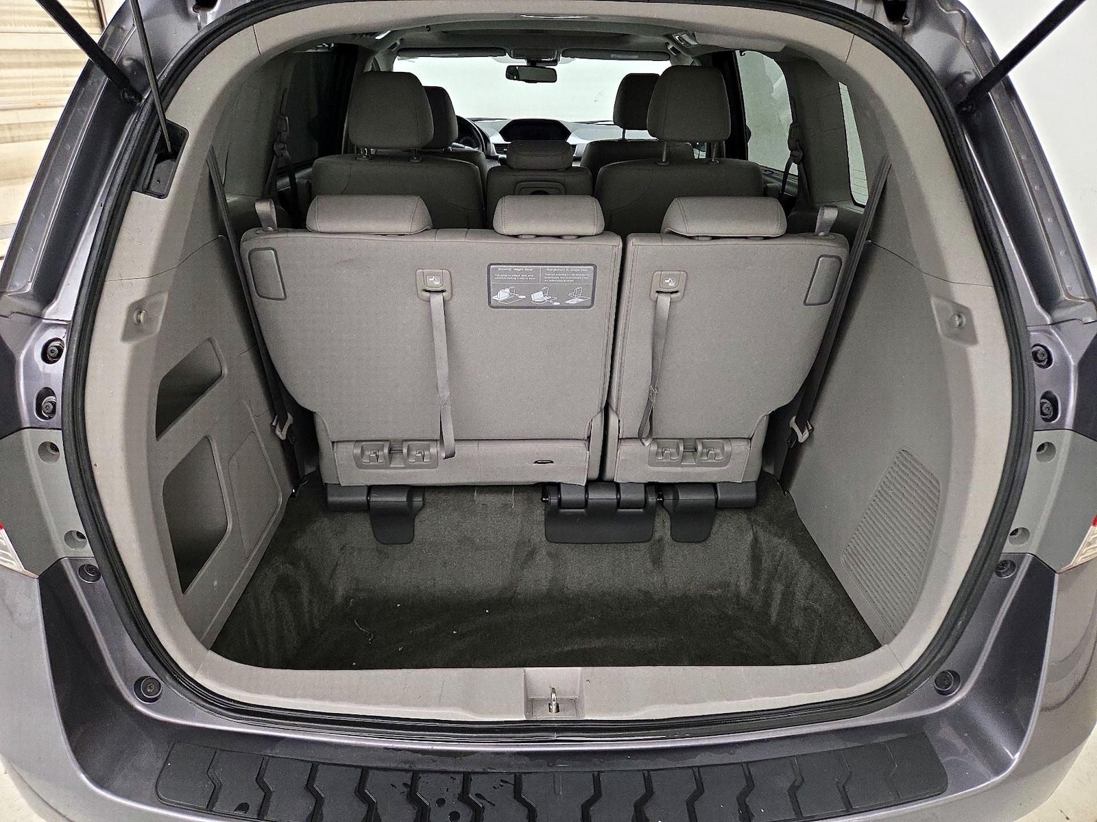2014 Honda Odyssey EX-L - Photo 24