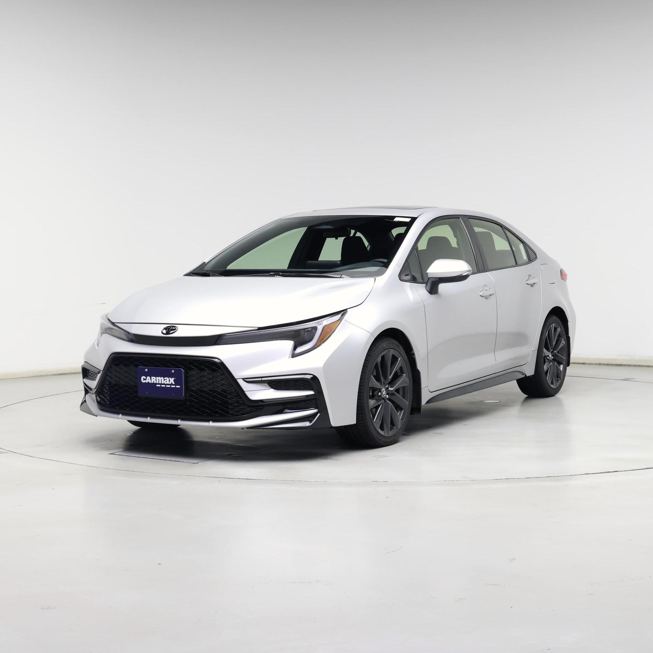 Thumbnail: 2023 Toyota Corolla - 4