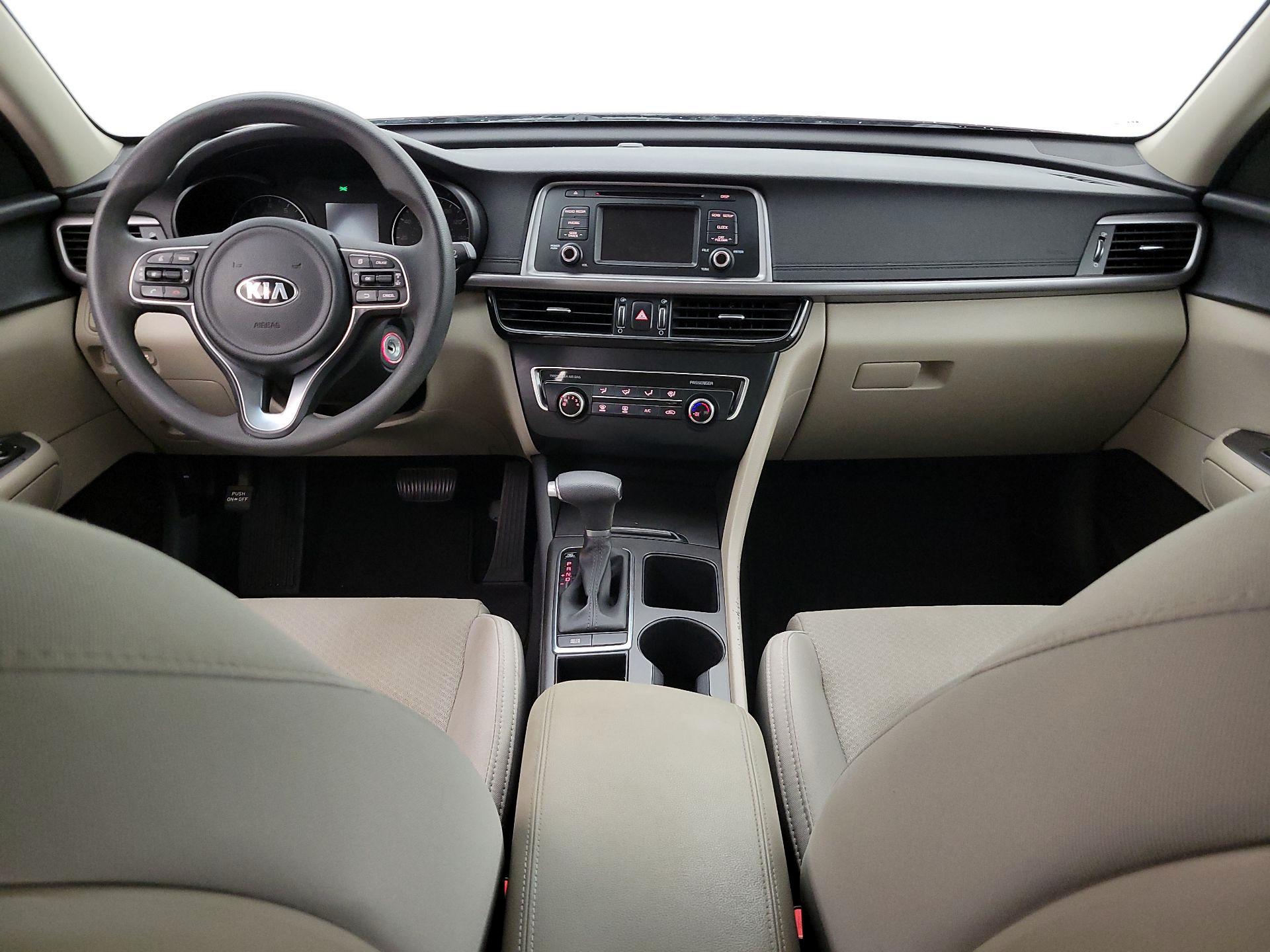 Thumbnail: 2016 Kia Optima - 9