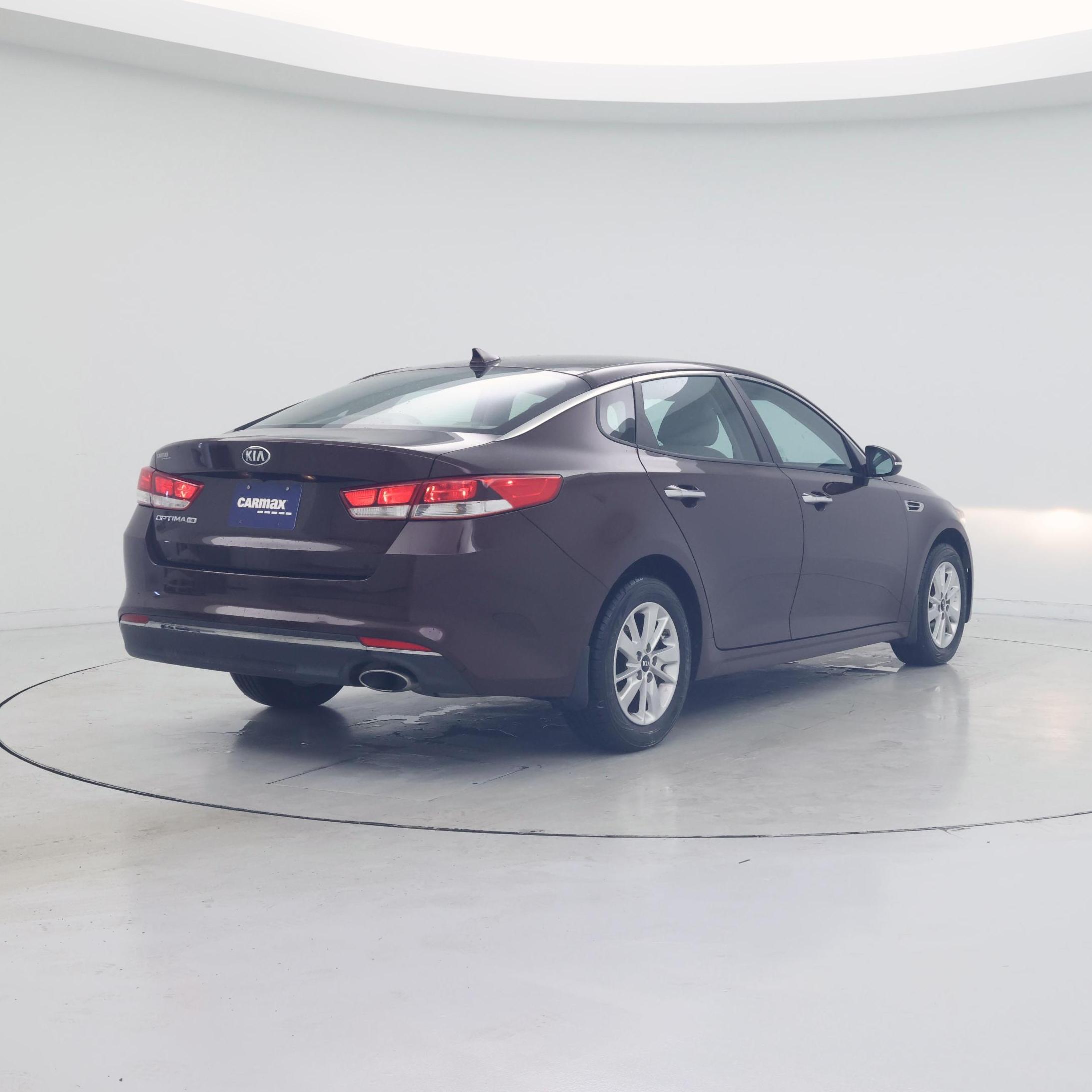 Thumbnail: 2016 Kia Optima - 8