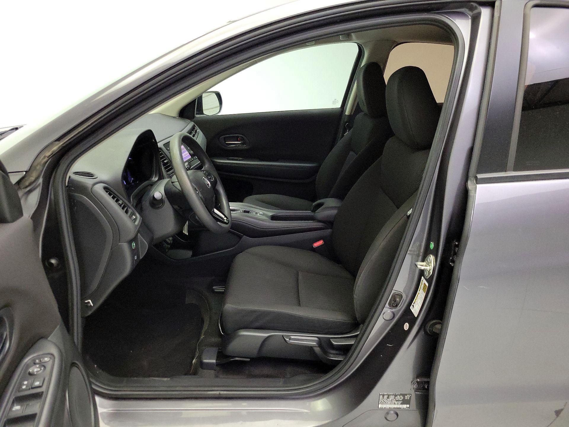 Thumbnail: 2017 Honda HR-V - 11