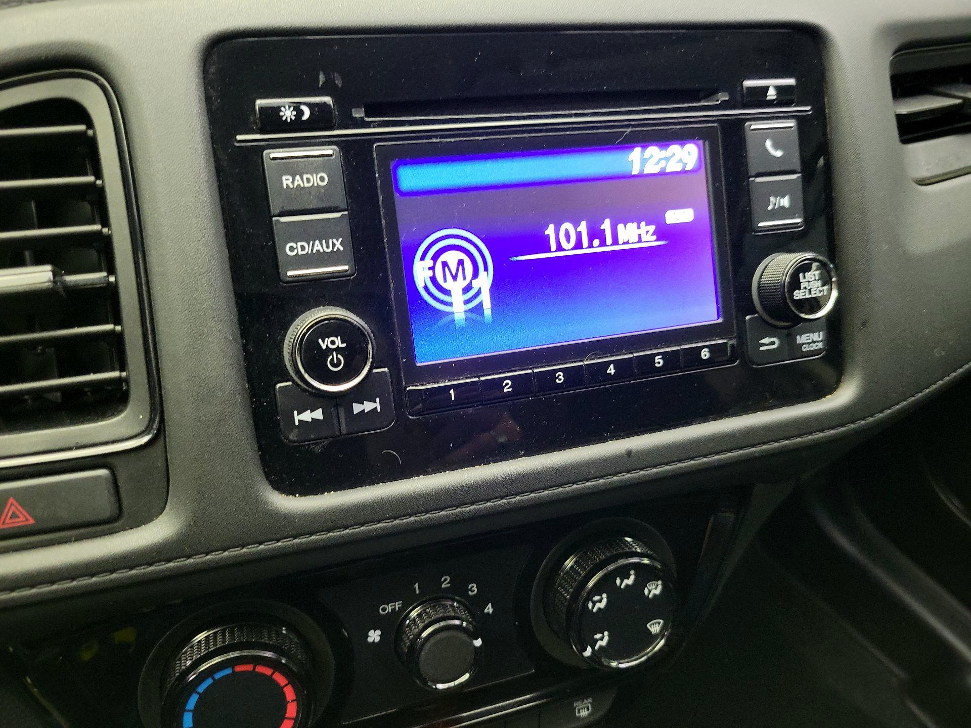Thumbnail: 2017 Honda HR-V - 15
