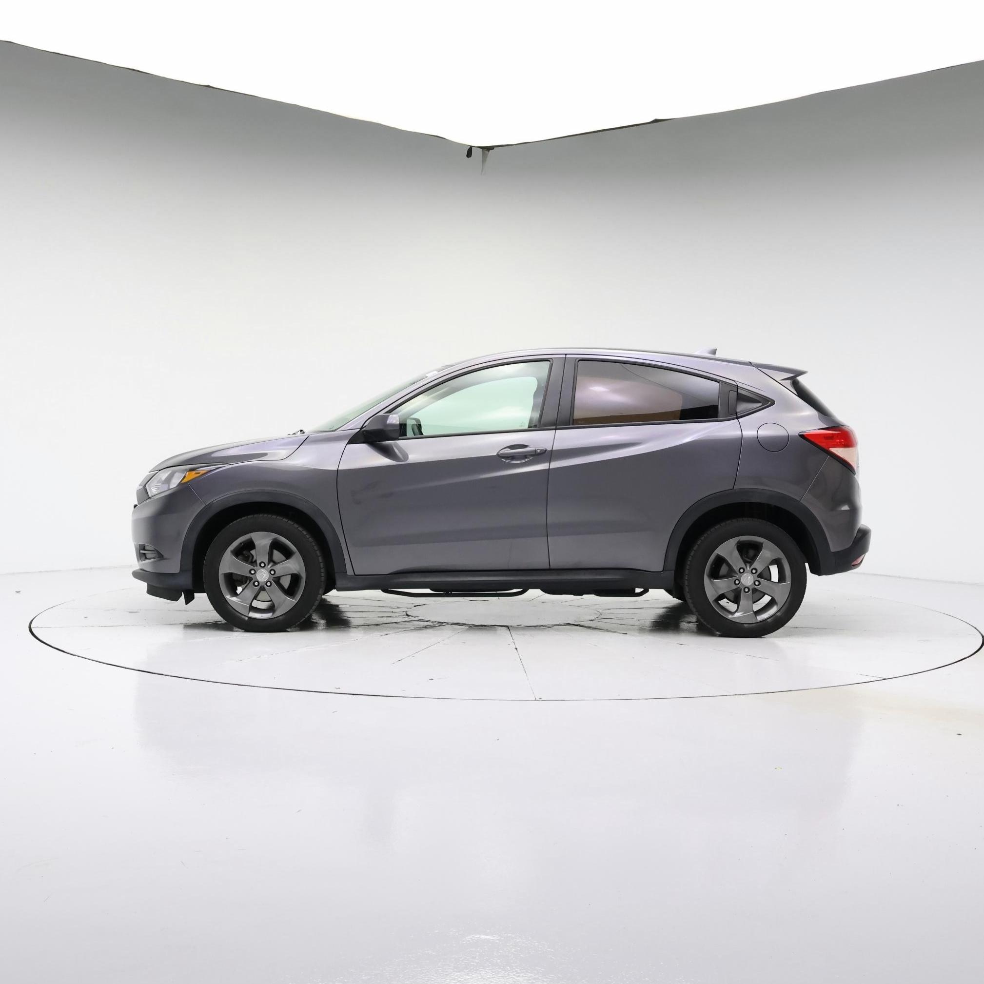 Thumbnail: 2017 Honda HR-V - 3