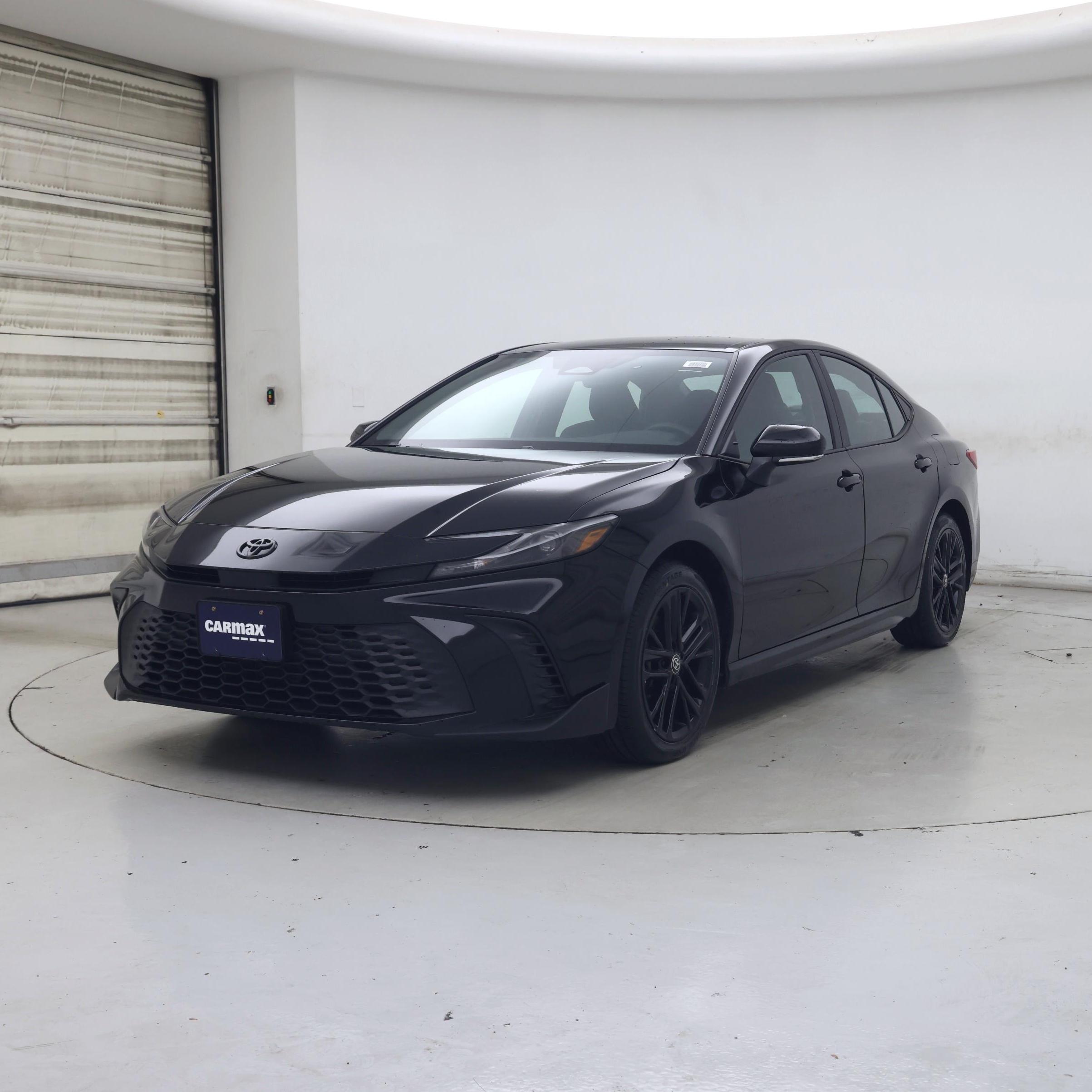 Thumbnail: 2025 Toyota Camry - 4