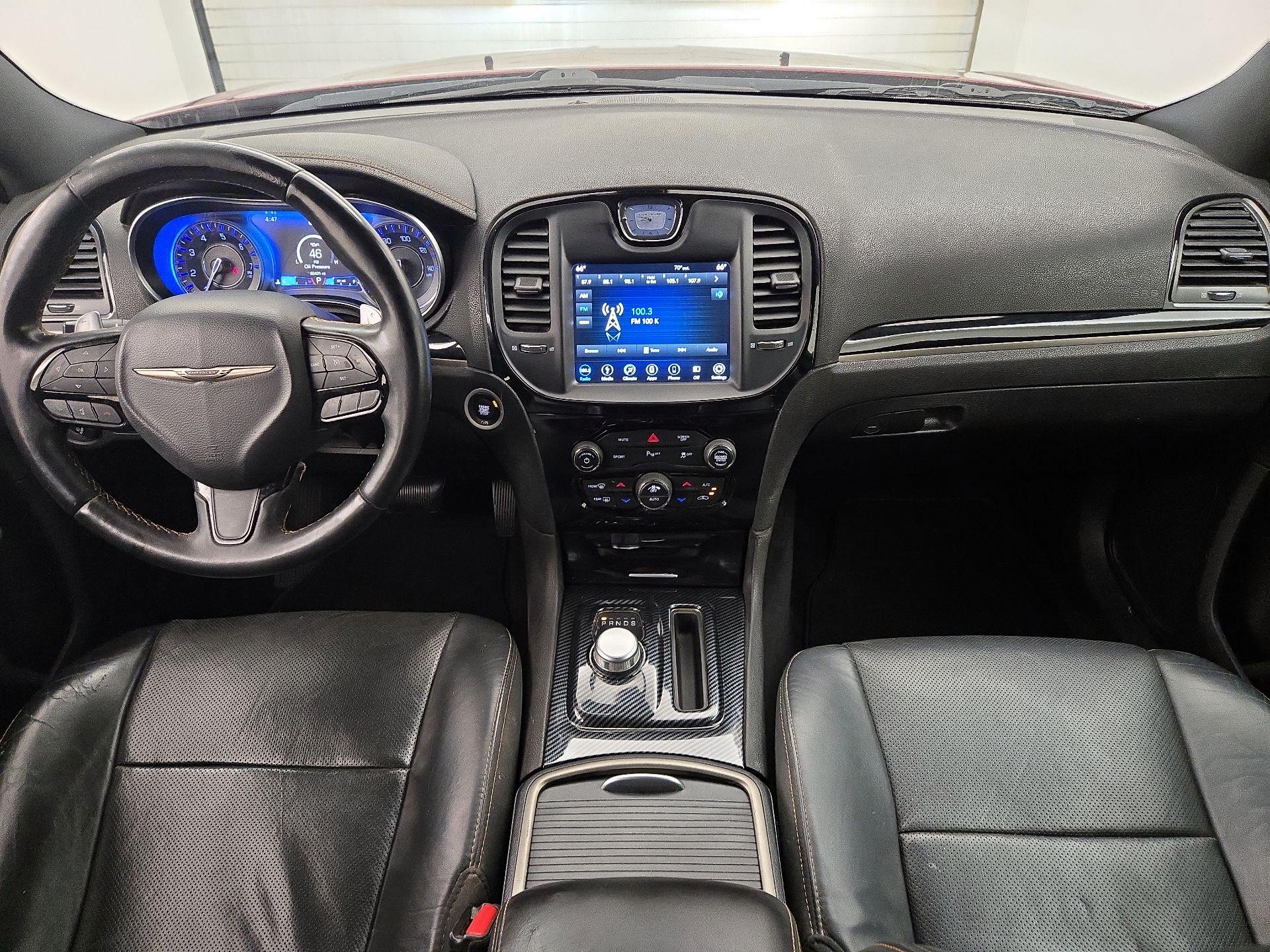 Thumbnail: 2019 Chrysler 300 - 9