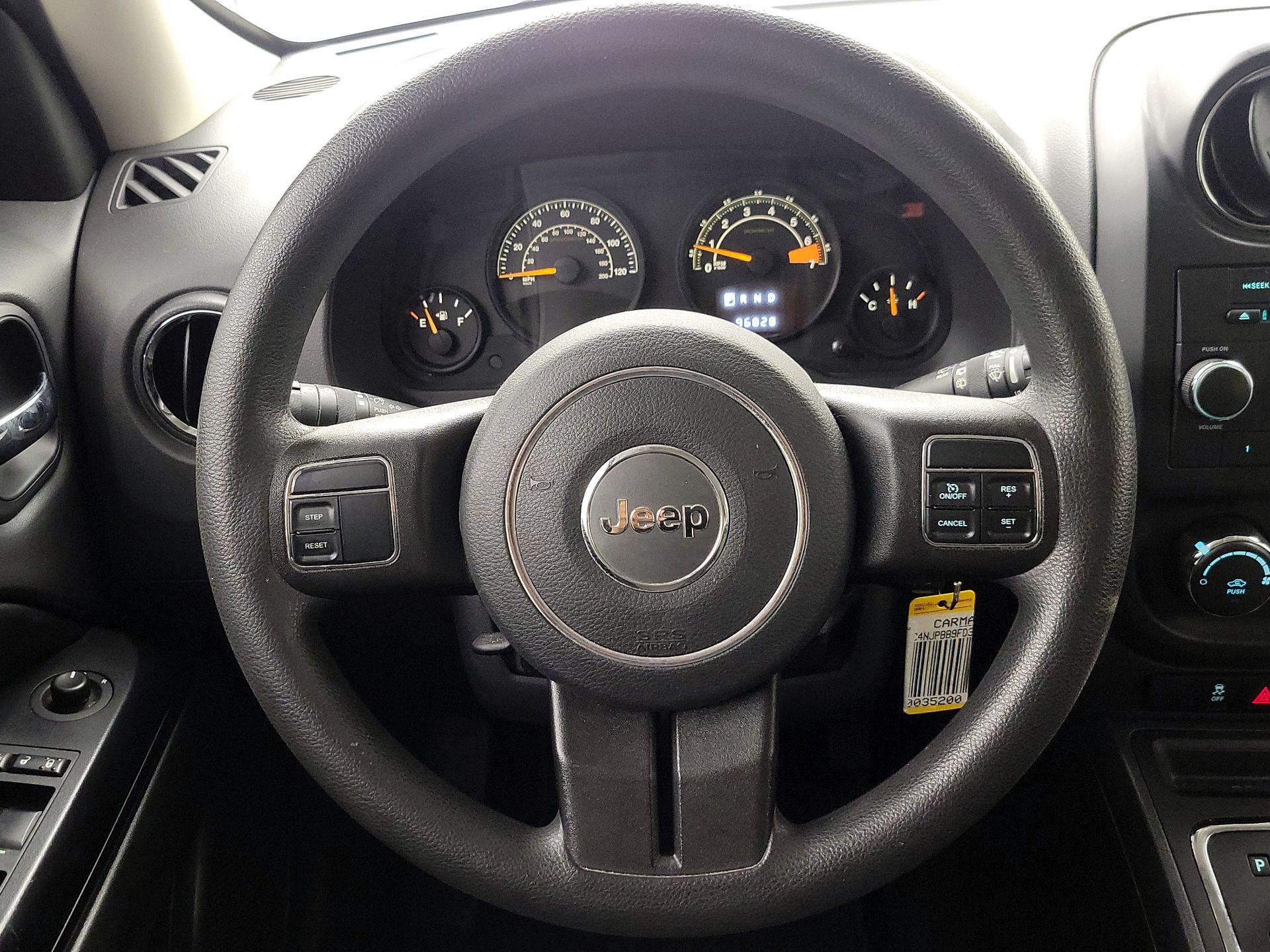 Thumbnail: 2015 Jeep Patriot - 10