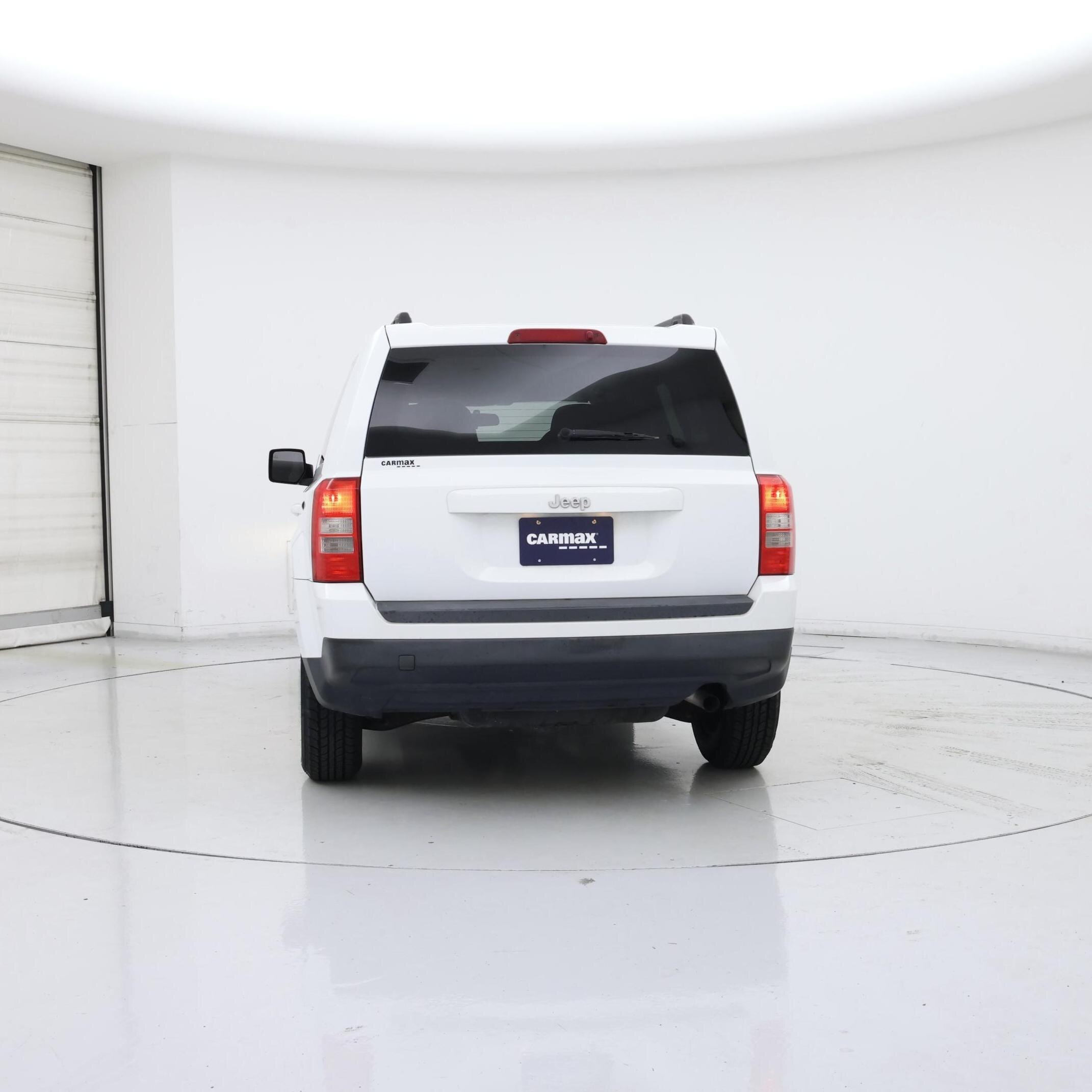 Thumbnail: 2015 Jeep Patriot - 6