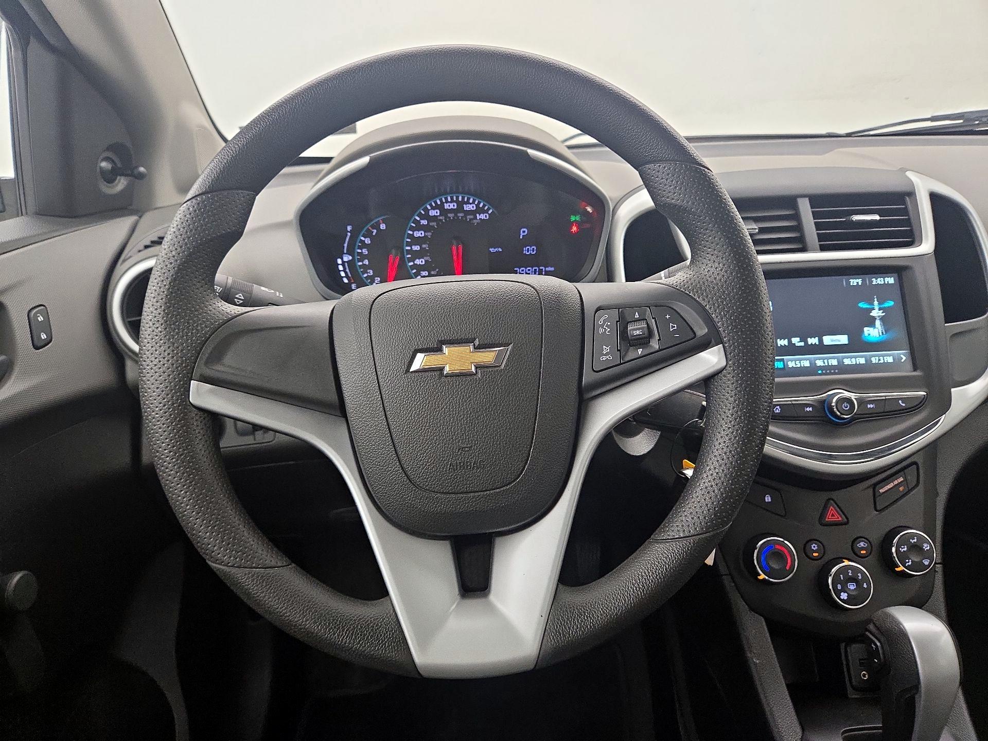 Thumbnail: 2017 Chevrolet Sonic - 10