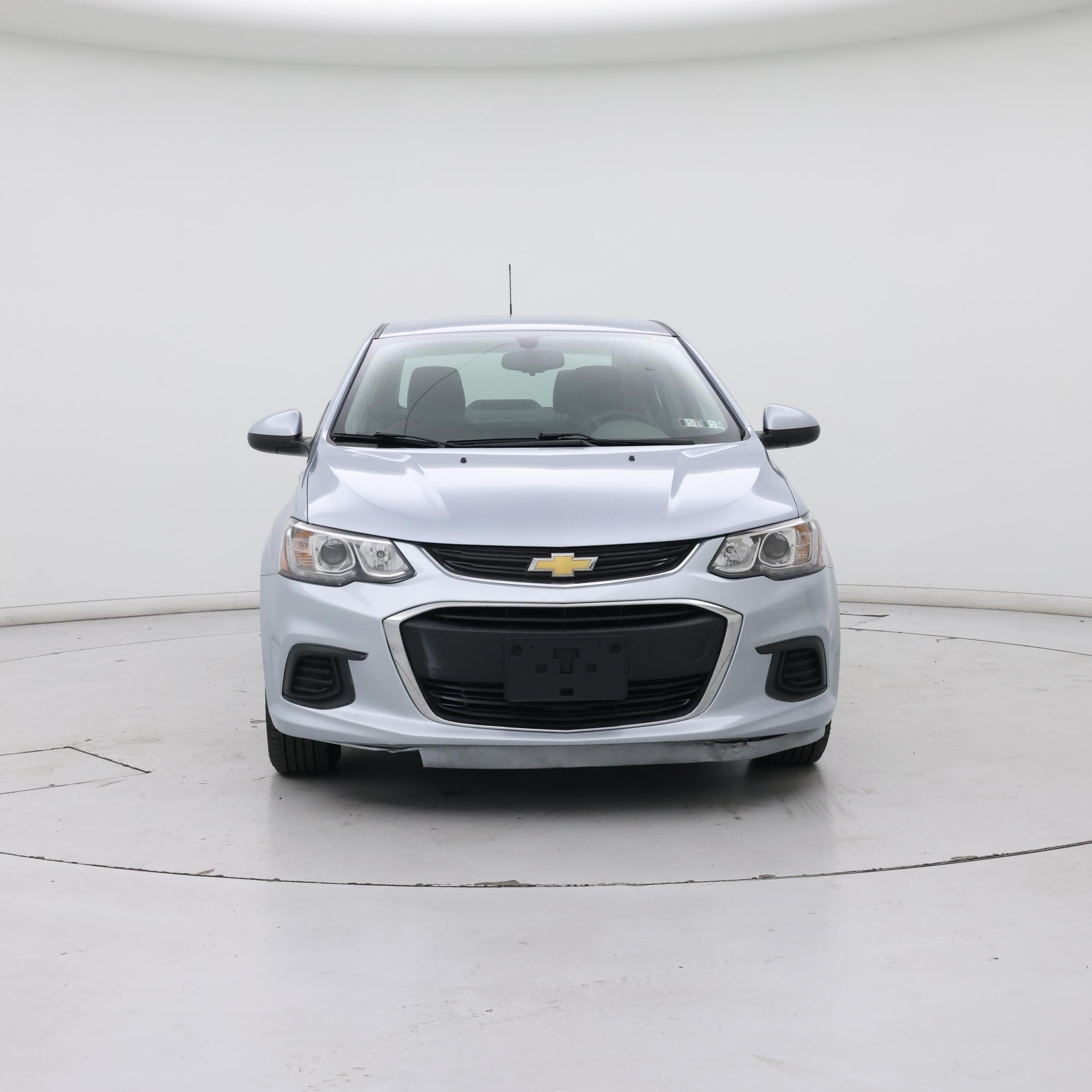 Thumbnail: 2017 Chevrolet Sonic - 5
