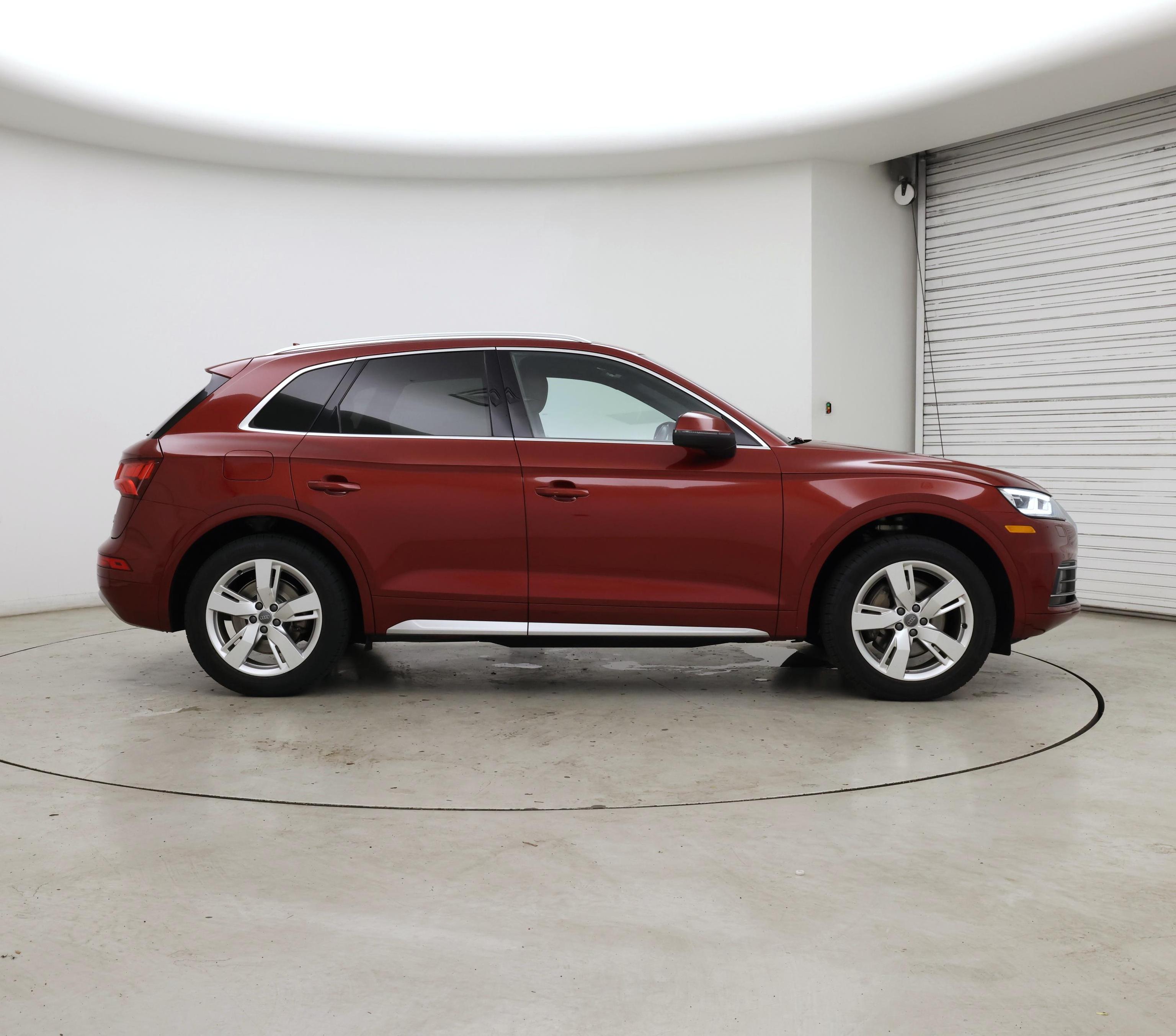 Thumbnail: 2018 Audi Q5 - 7