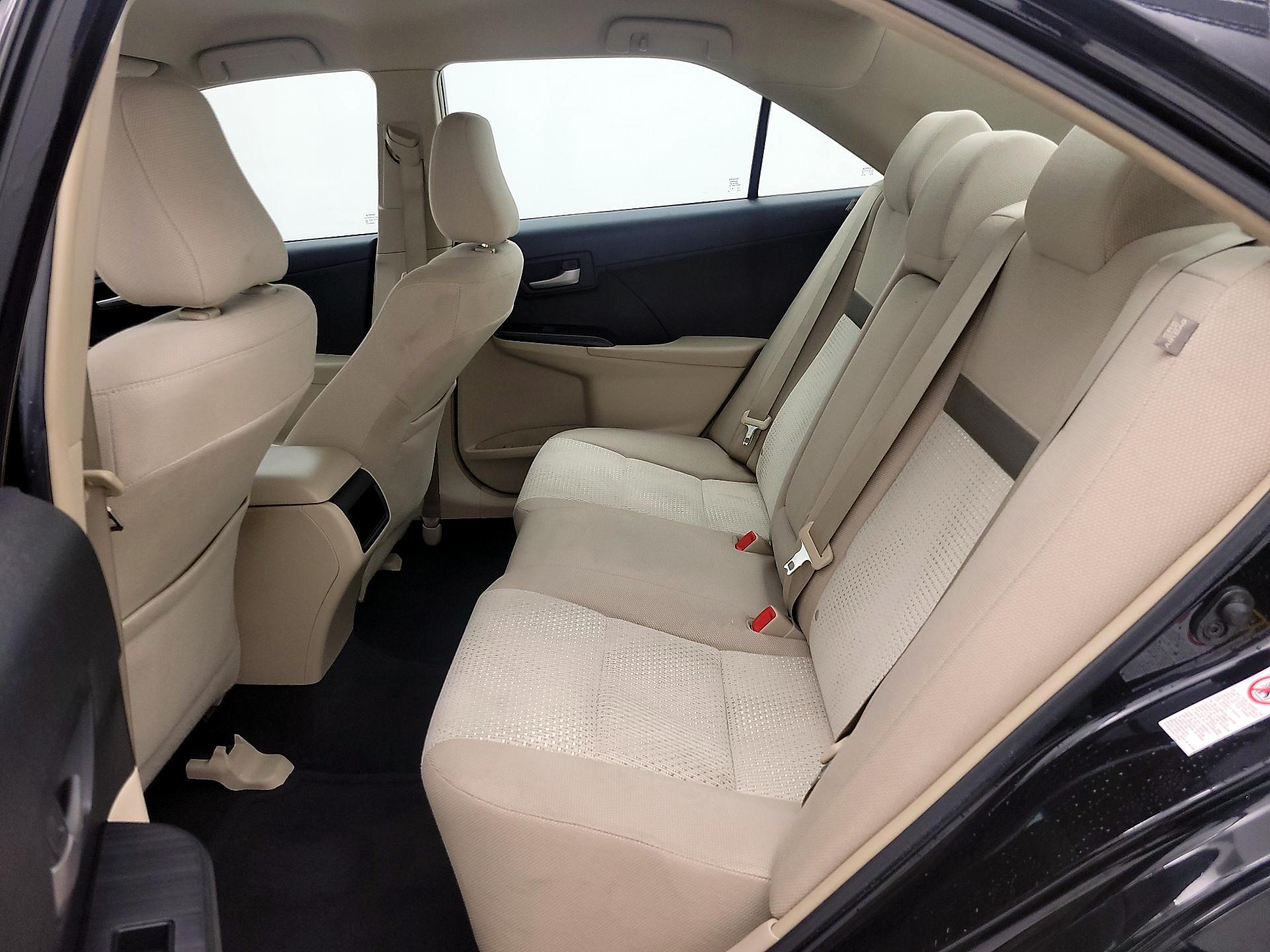 Thumbnail: 2014 Toyota Camry - 19
