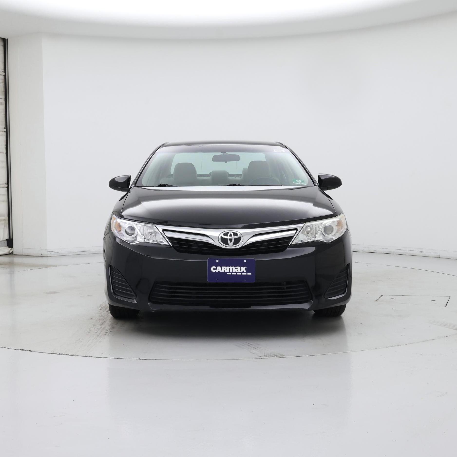 Thumbnail: 2014 Toyota Camry - 5