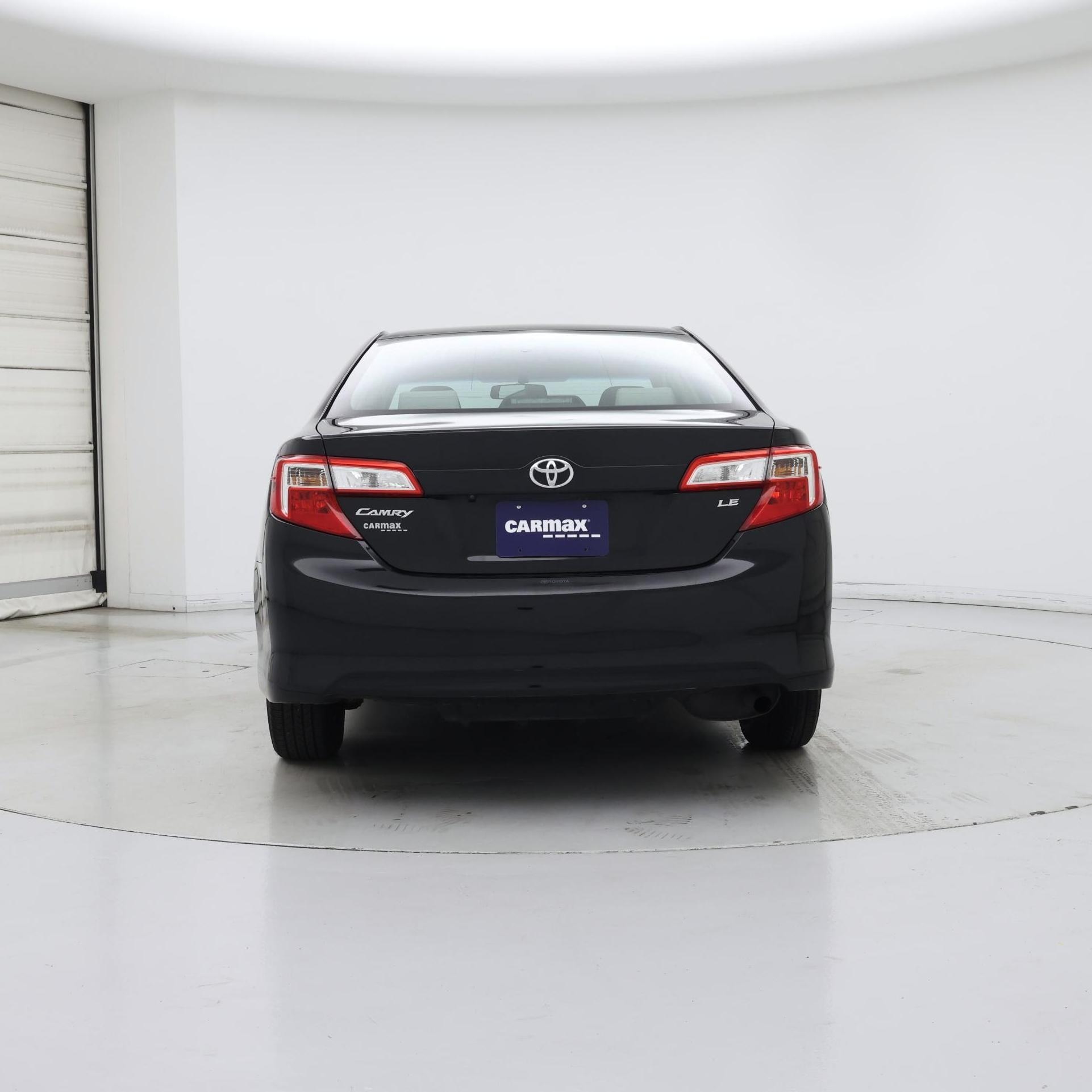 Thumbnail: 2014 Toyota Camry - 6