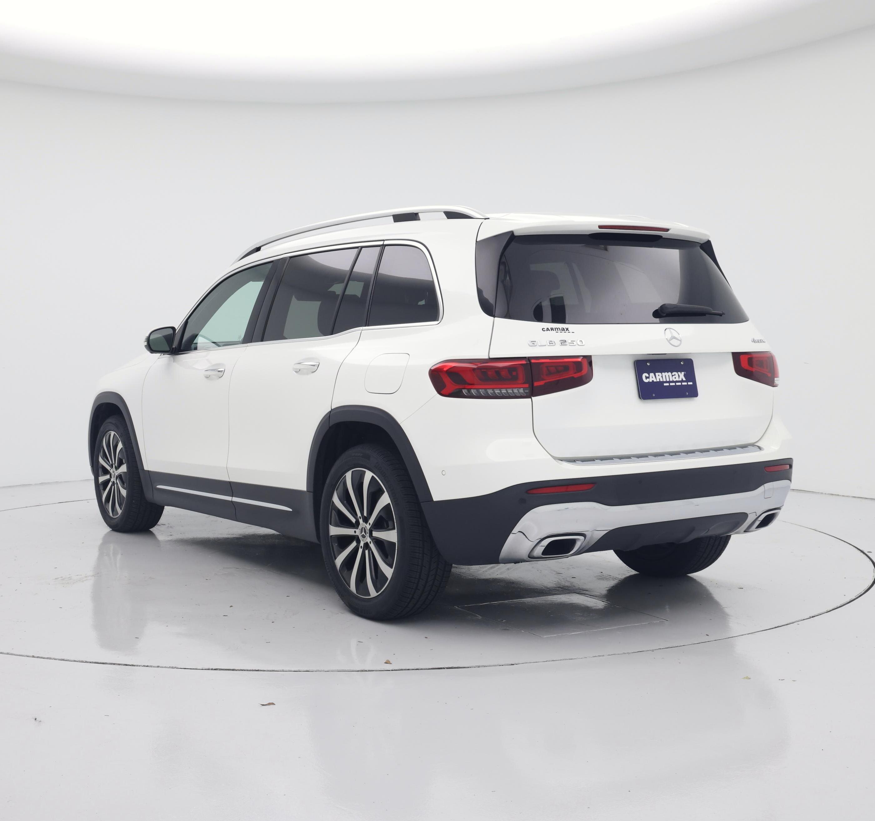 Thumbnail: 2023 Mercedes-Benz GLB - 2