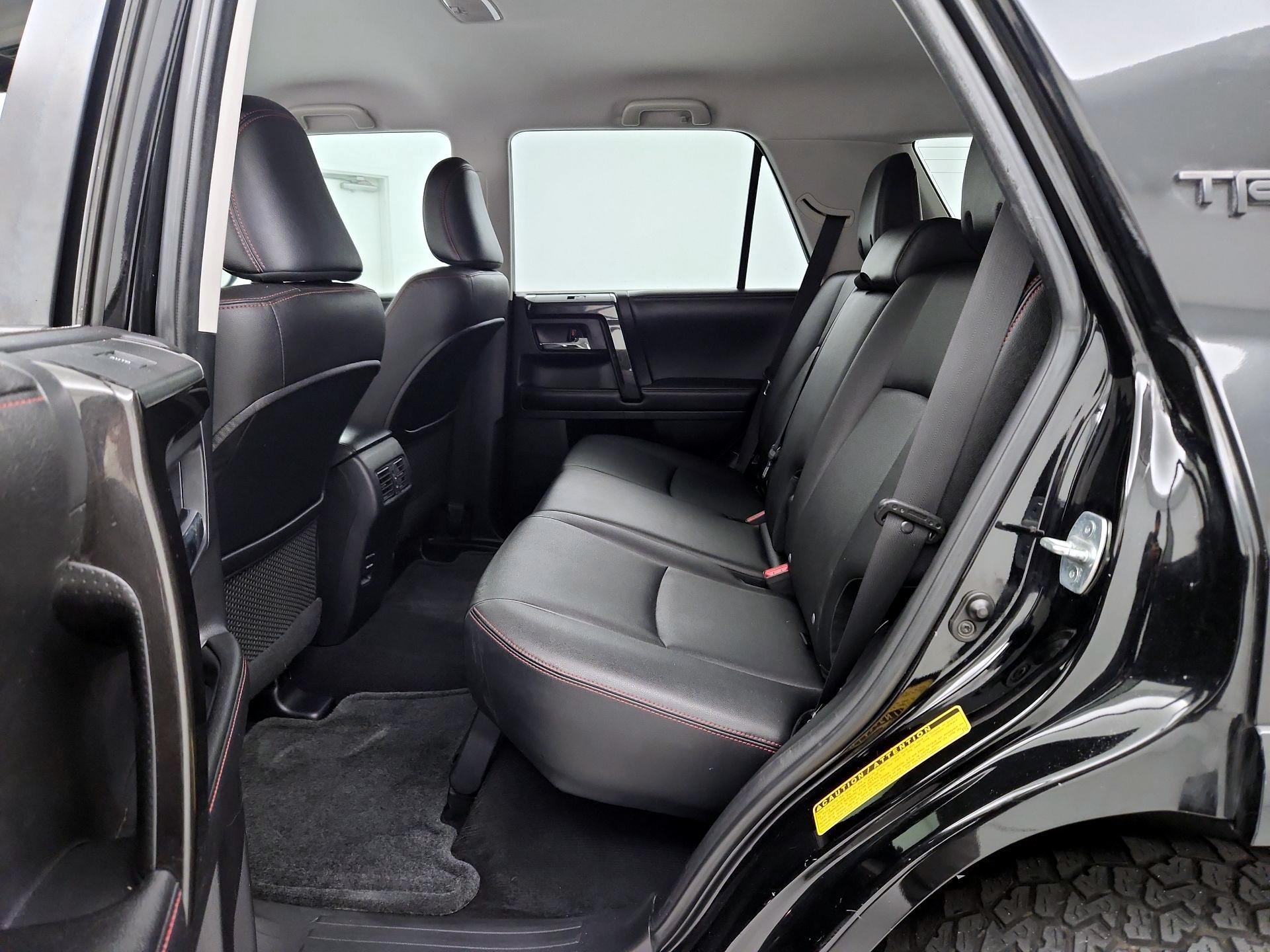 Thumbnail: 2015 Toyota 4Runner - 19