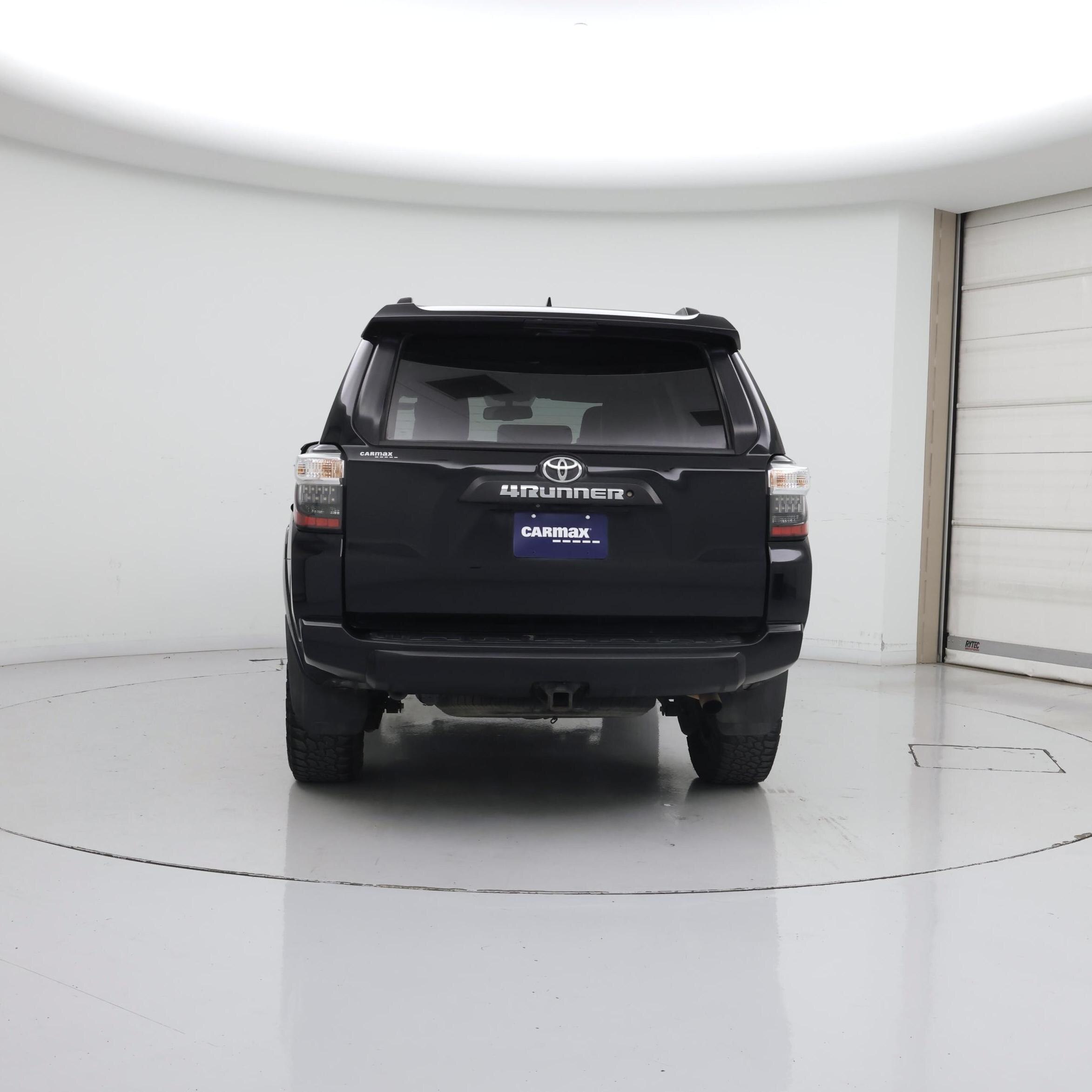 Thumbnail: 2015 Toyota 4Runner - 6