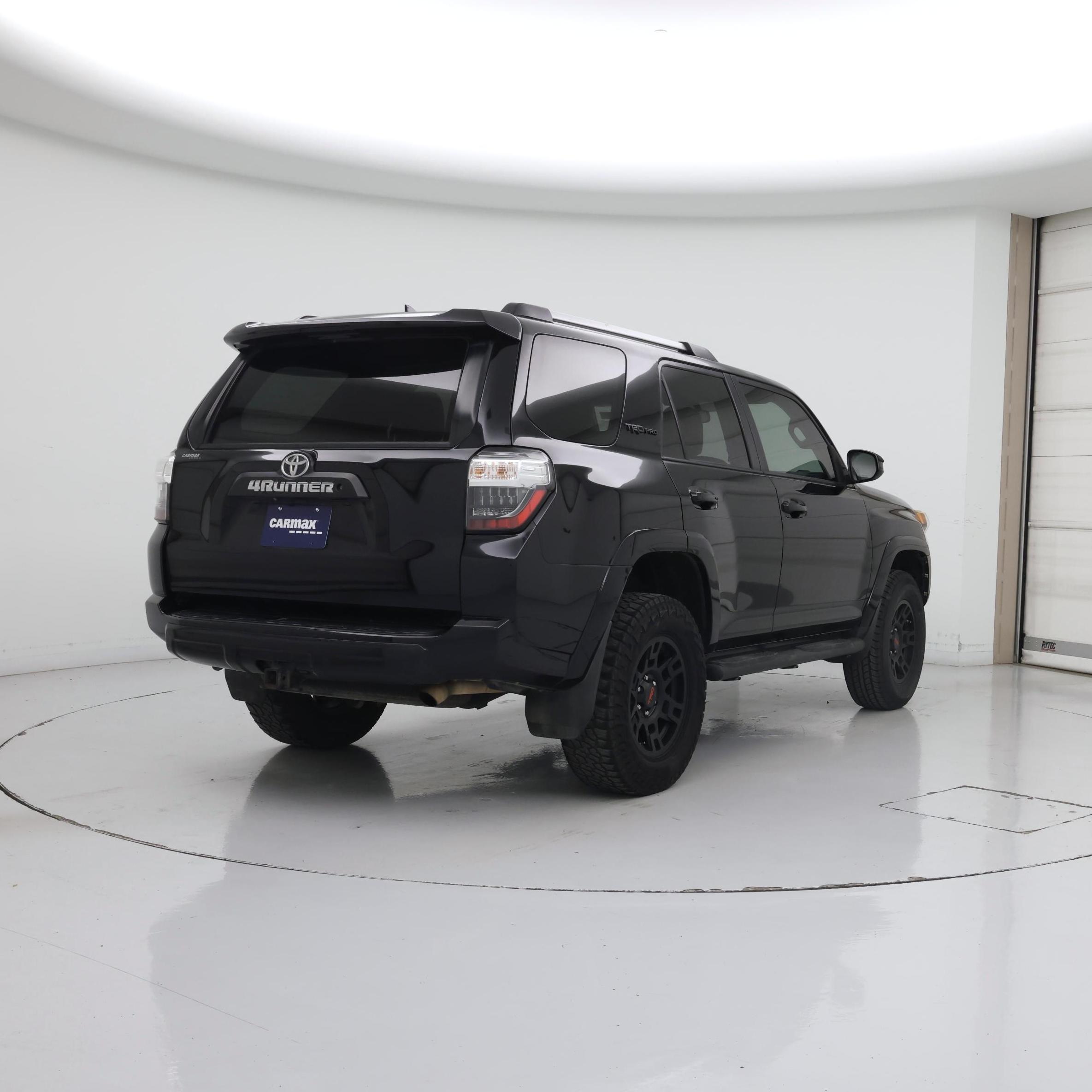 Thumbnail: 2015 Toyota 4Runner - 8