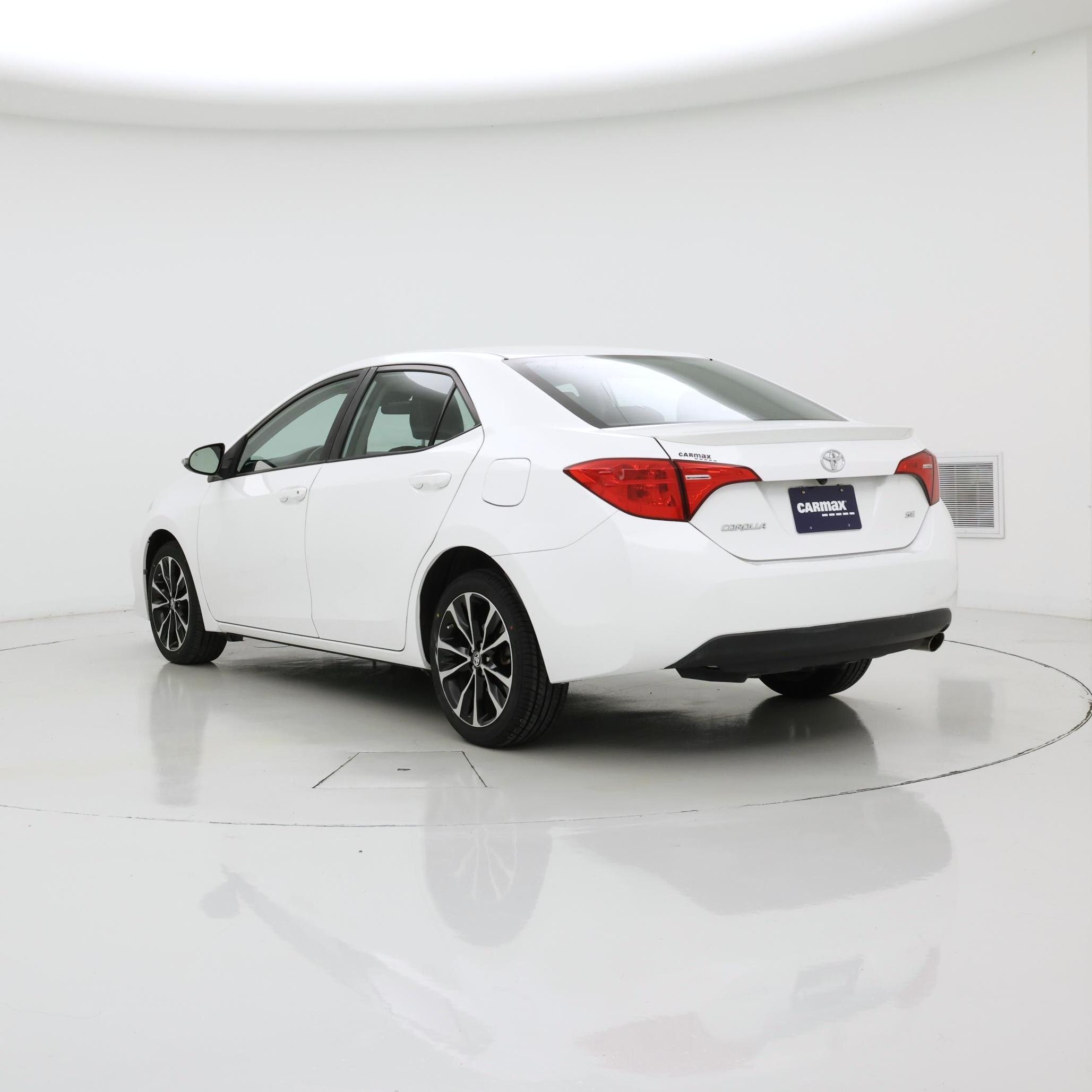 Thumbnail: 2019 Toyota Corolla - 2