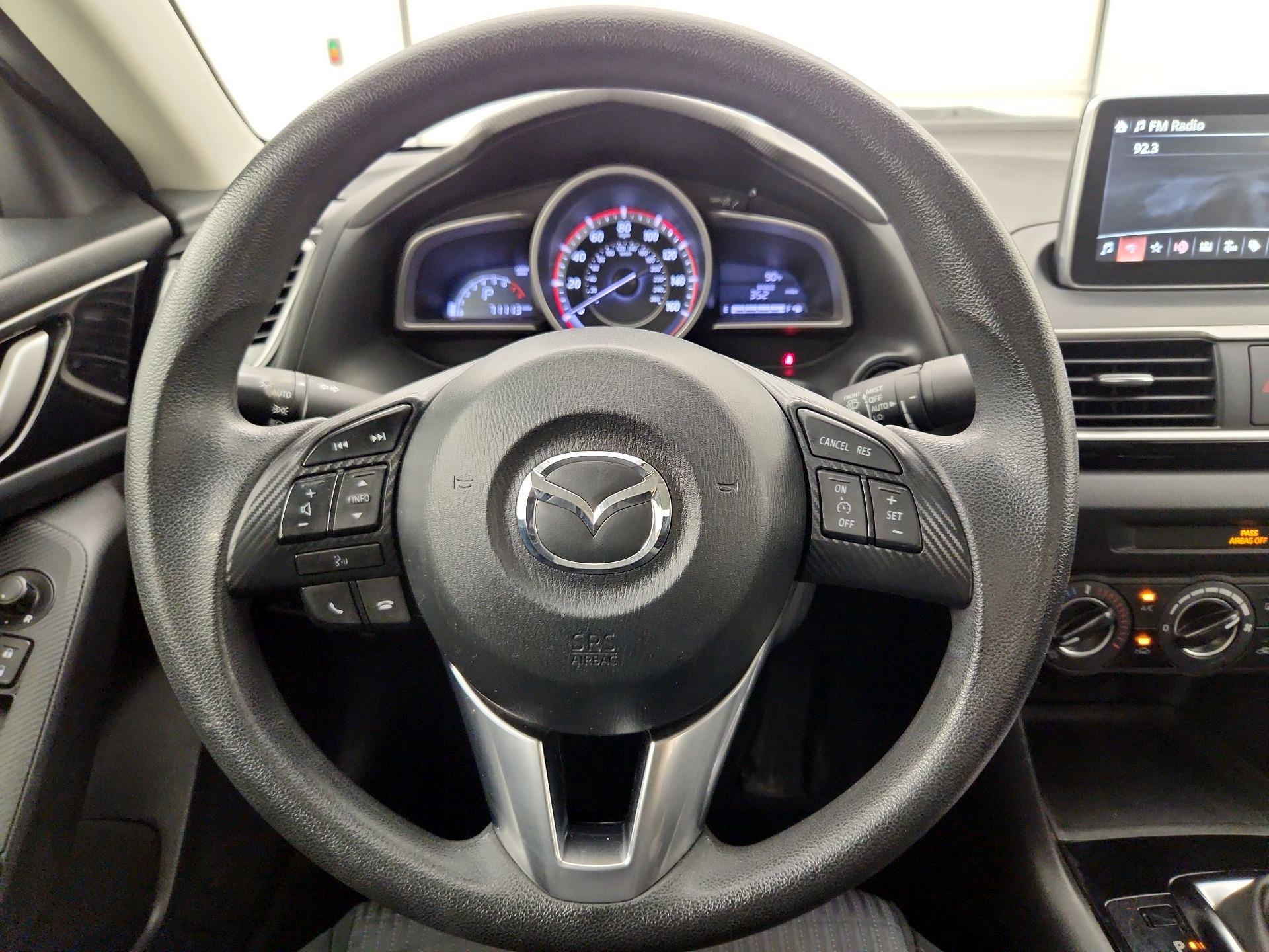 Thumbnail: 2016 Mazda Mazda3 - 10