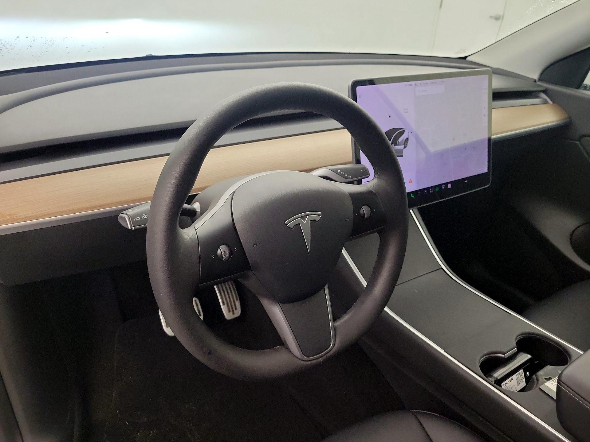 Thumbnail: 2021 Tesla Model Y - 8