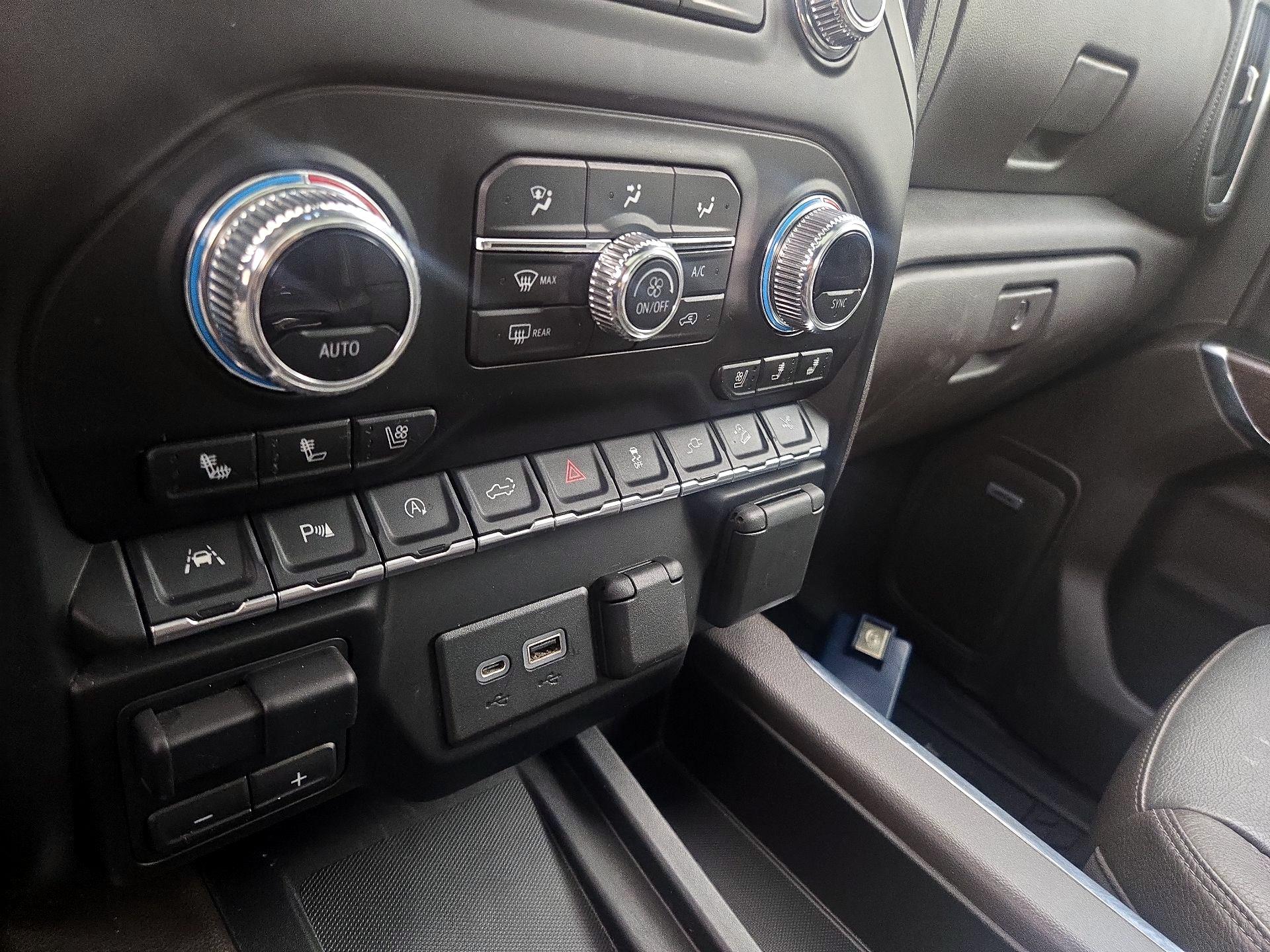 Thumbnail: 2021 GMC Sierra 1500 - 17