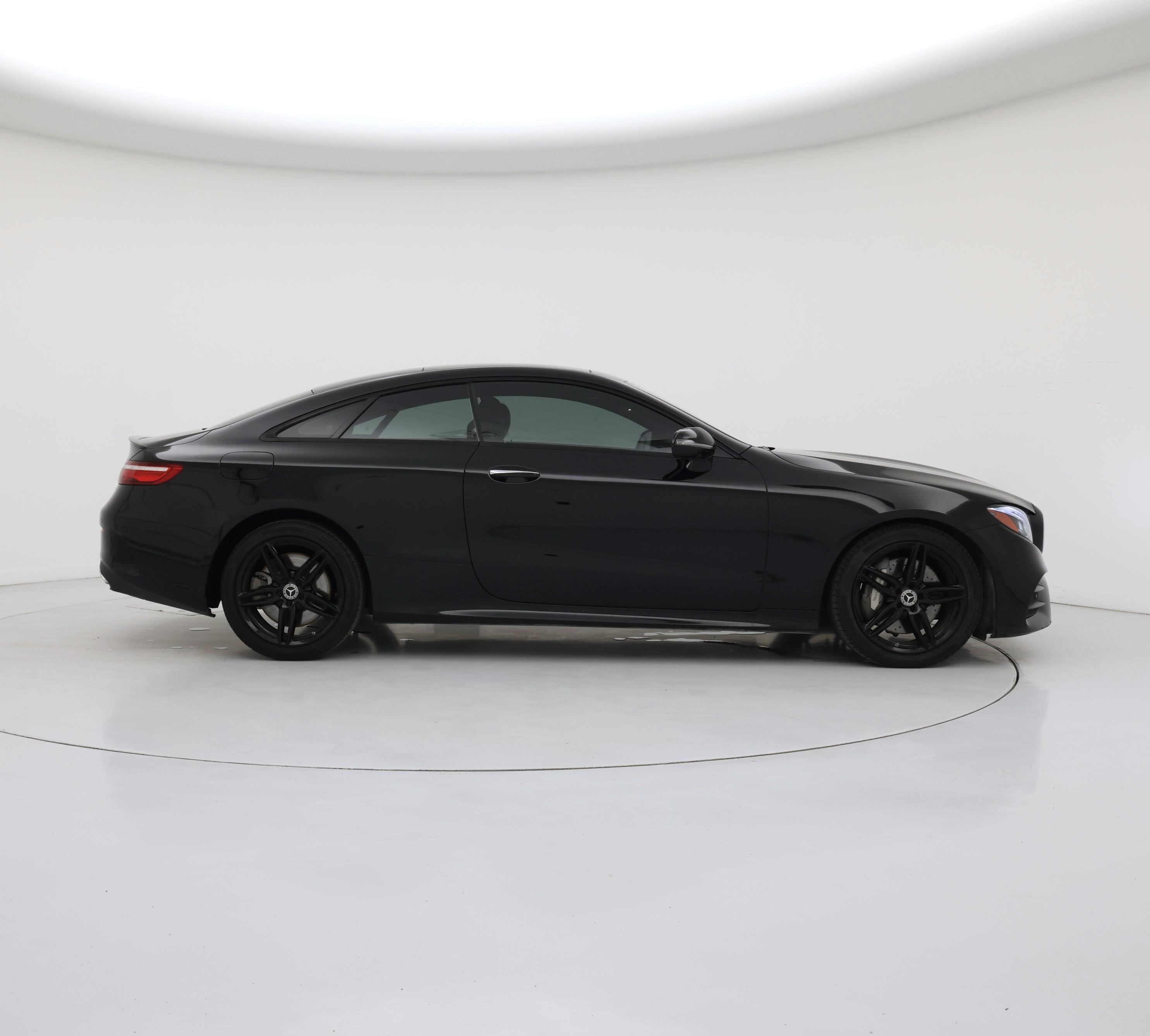 Thumbnail: 2020 Mercedes-Benz E-Class - 7