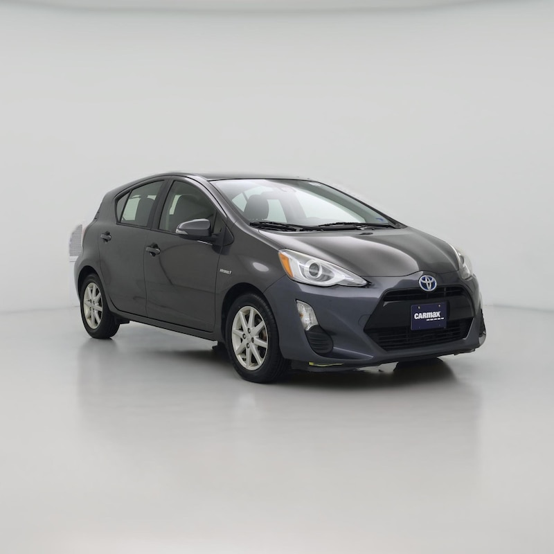 2016 Toyota Prius c Three