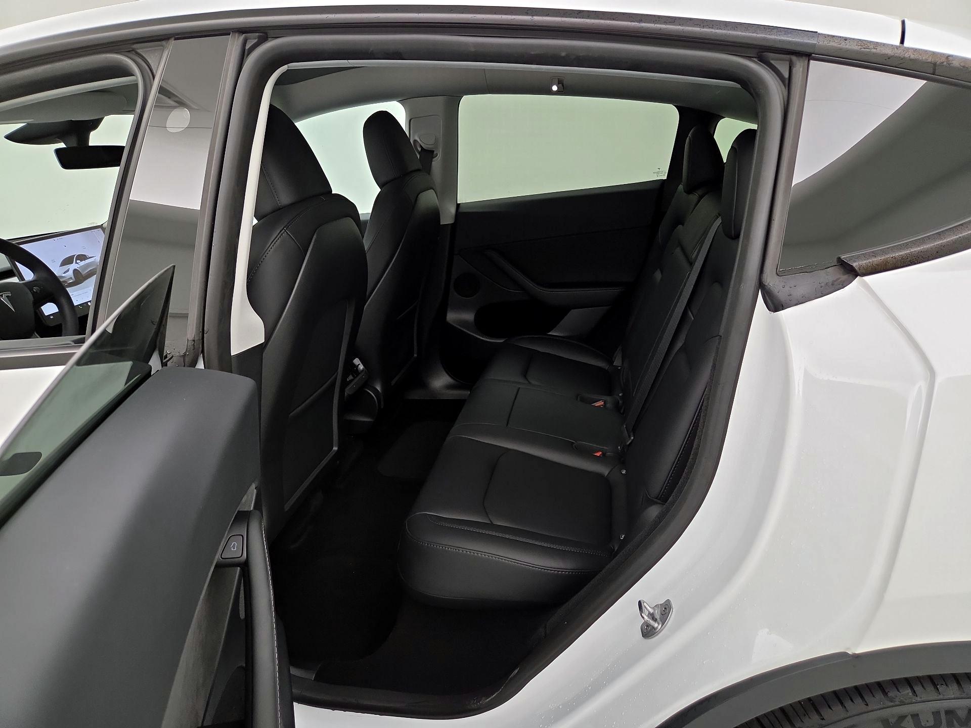 Thumbnail: 2023 Tesla Model Y - 20