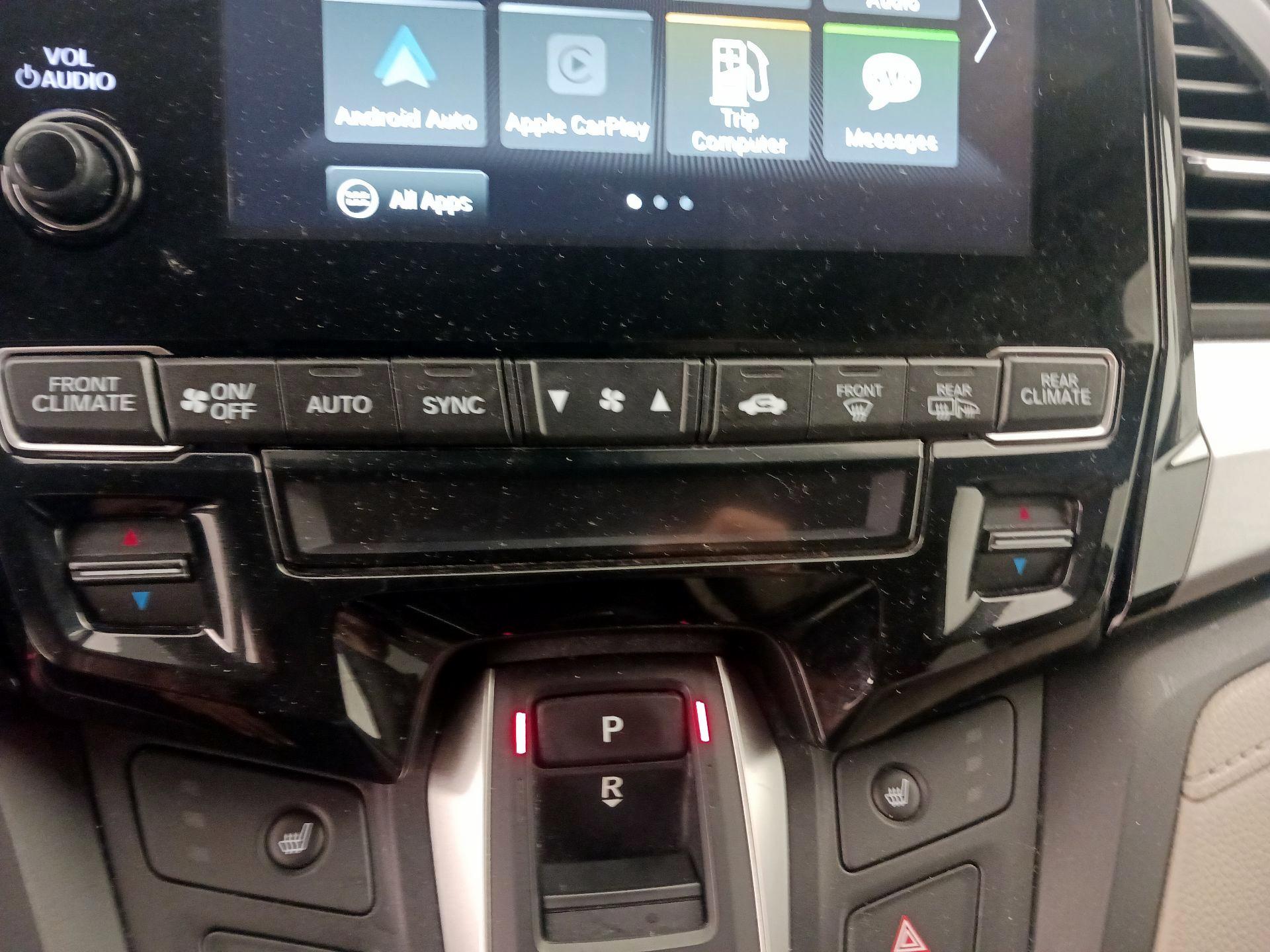 Thumbnail: 2021 Honda Odyssey - 16