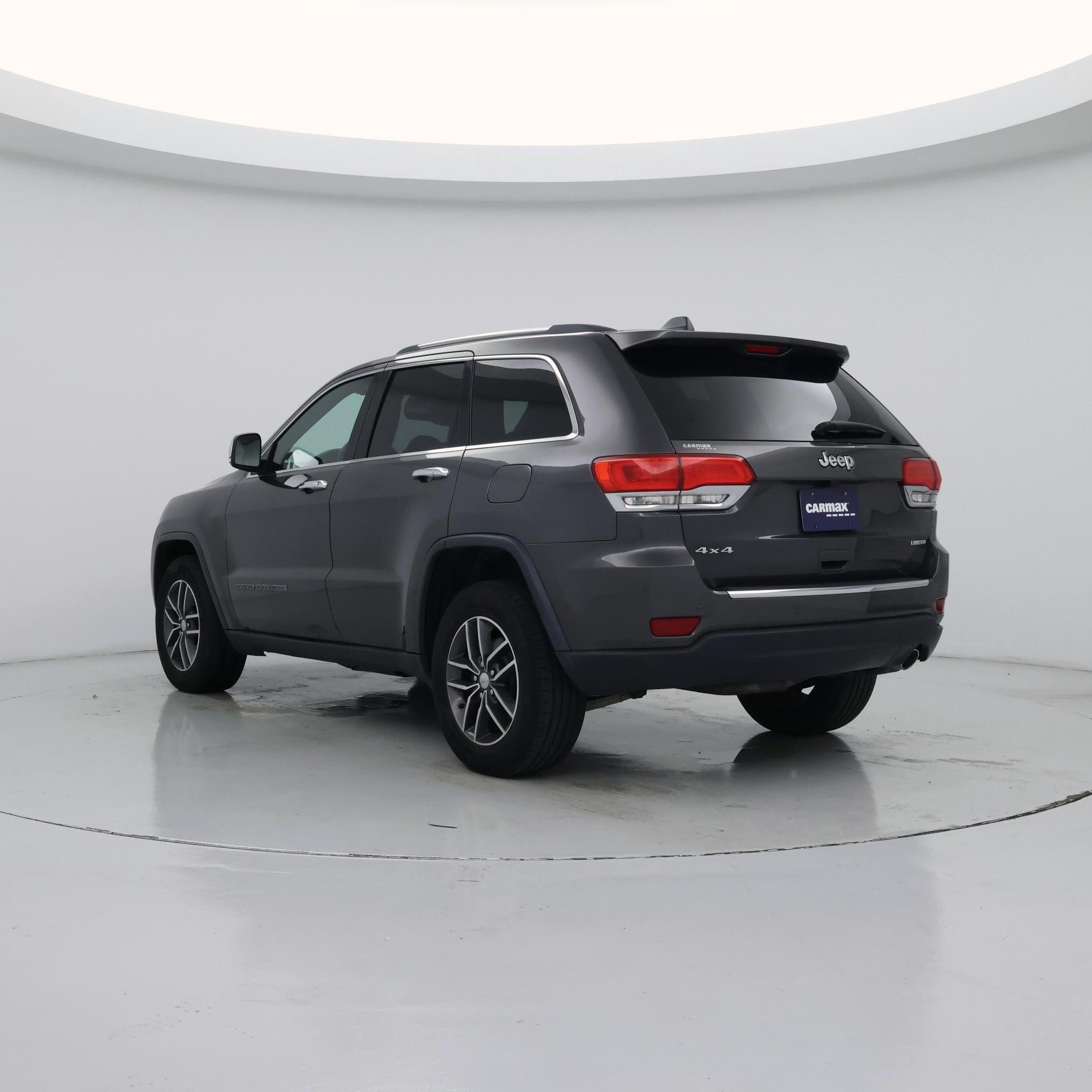 Thumbnail: 2017 Jeep Grand Cherokee - 2