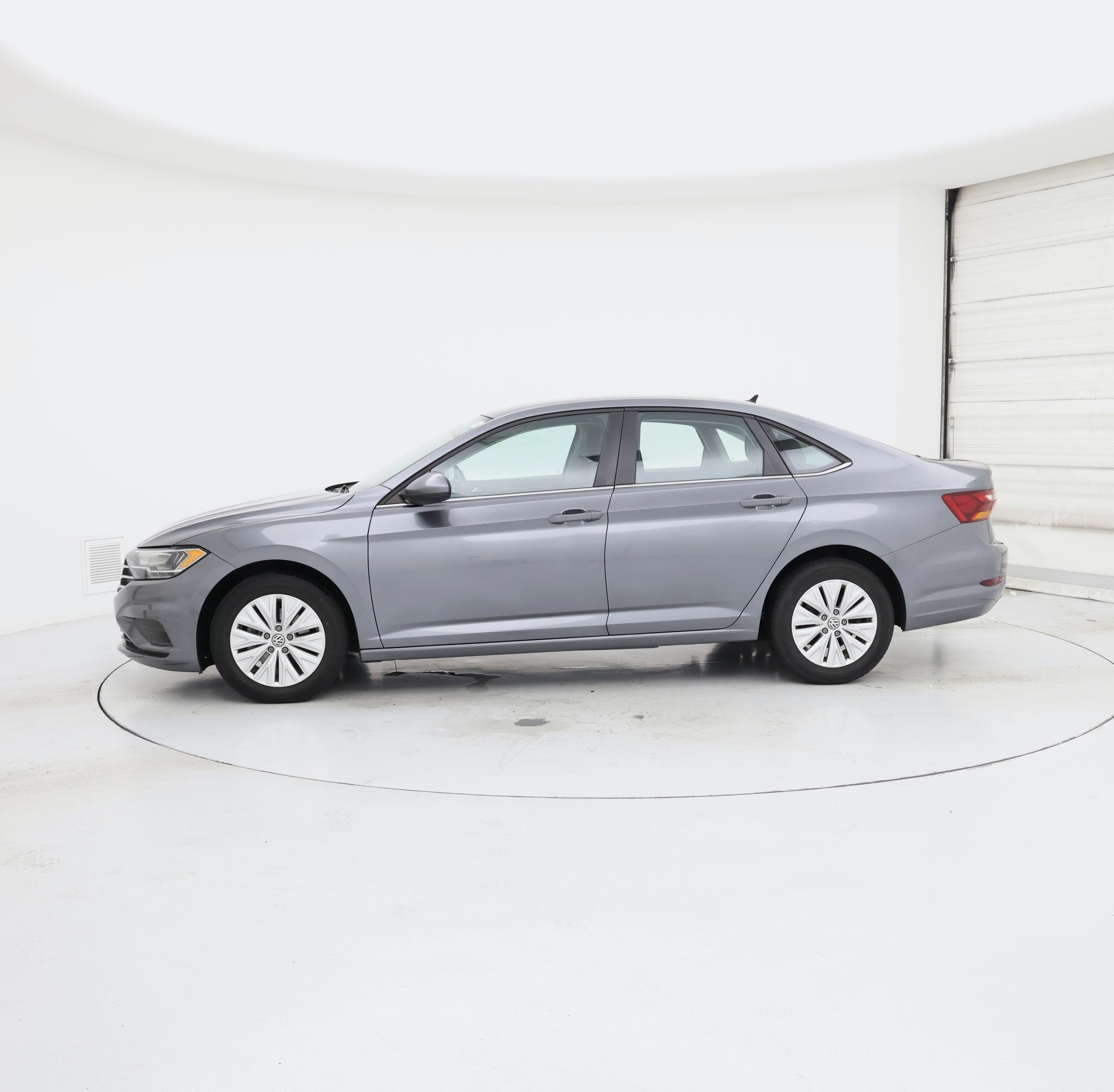 Thumbnail: 2019 Volkswagen Jetta - 3