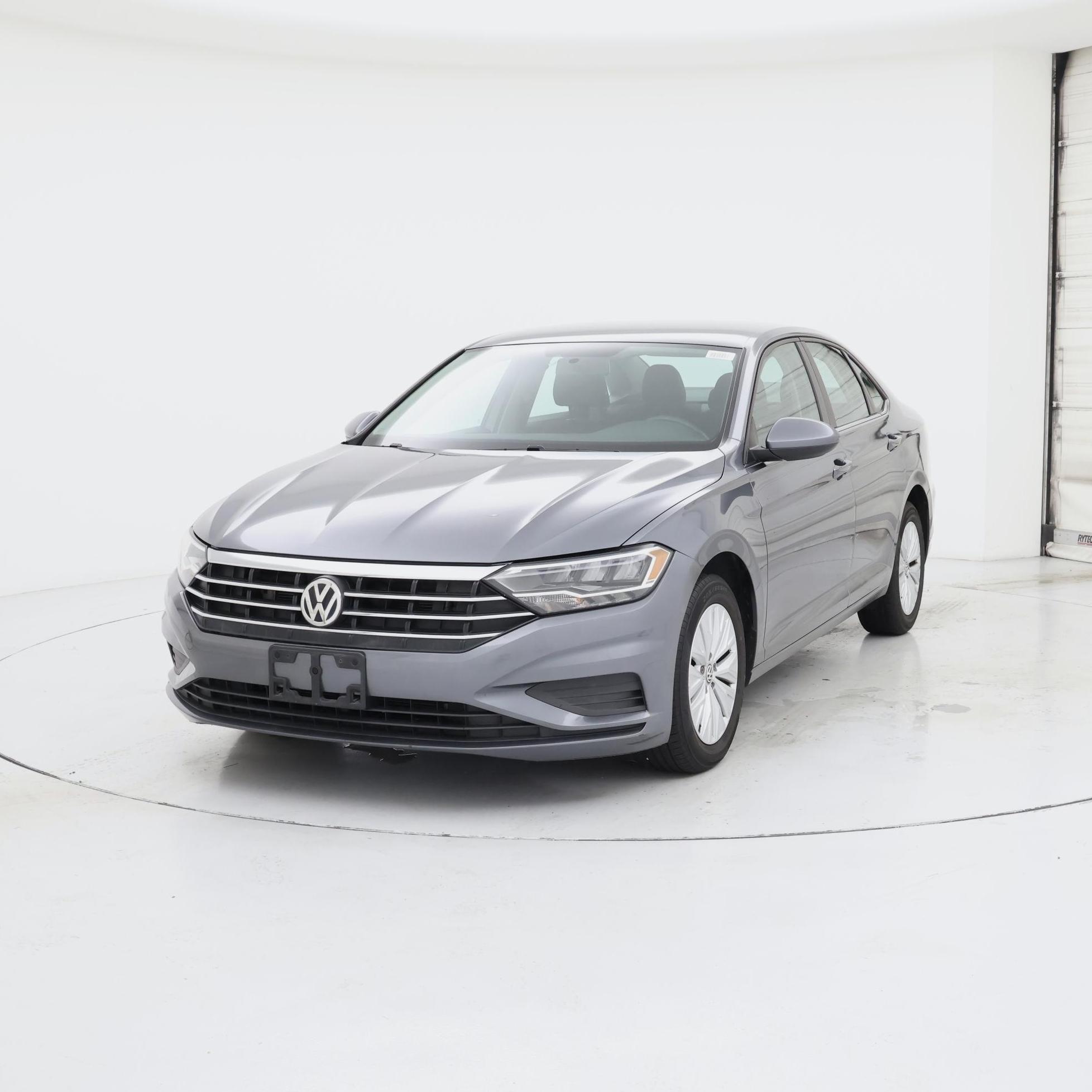Thumbnail: 2019 Volkswagen Jetta - 4