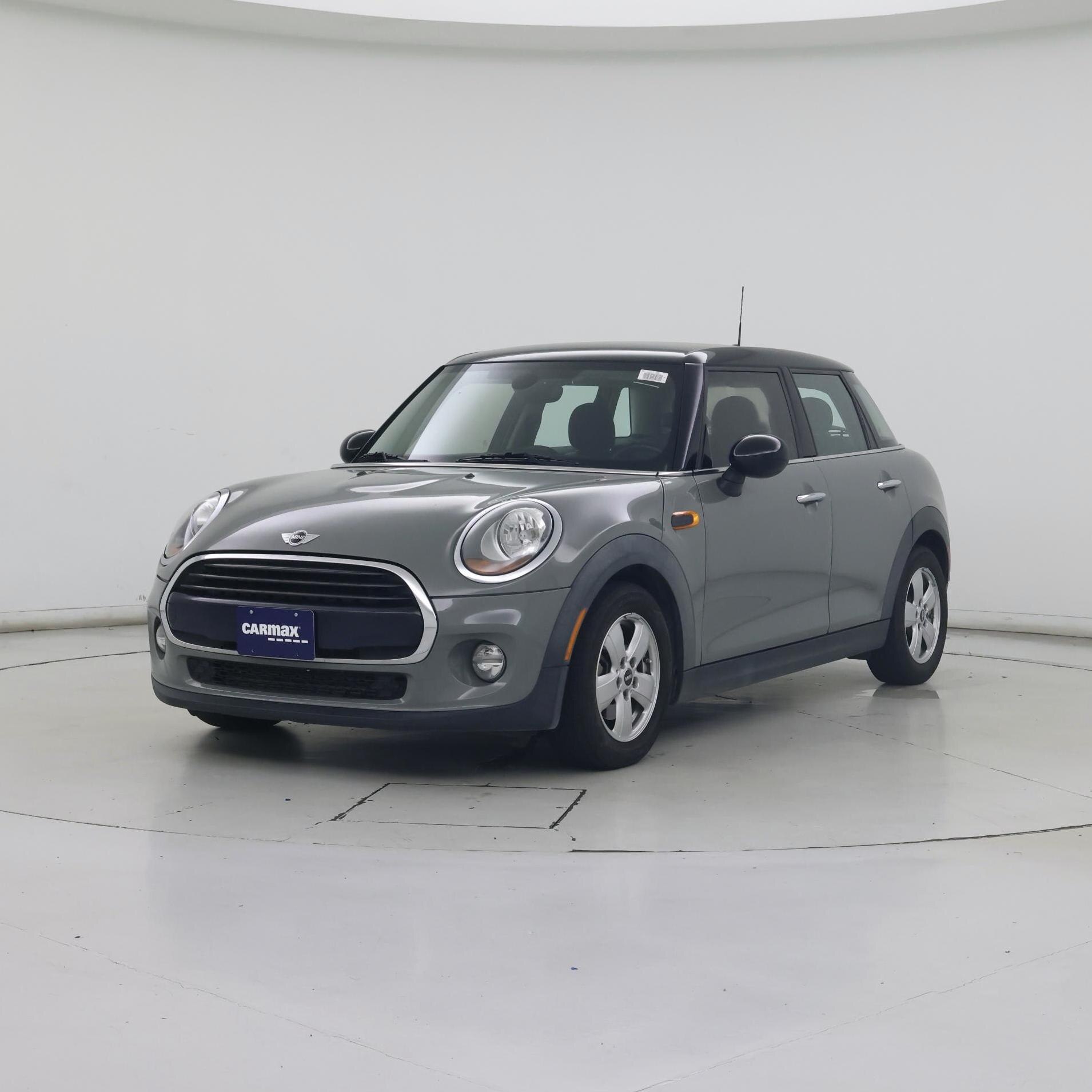 Thumbnail: 2018 MINI Cooper Hardtop - 4