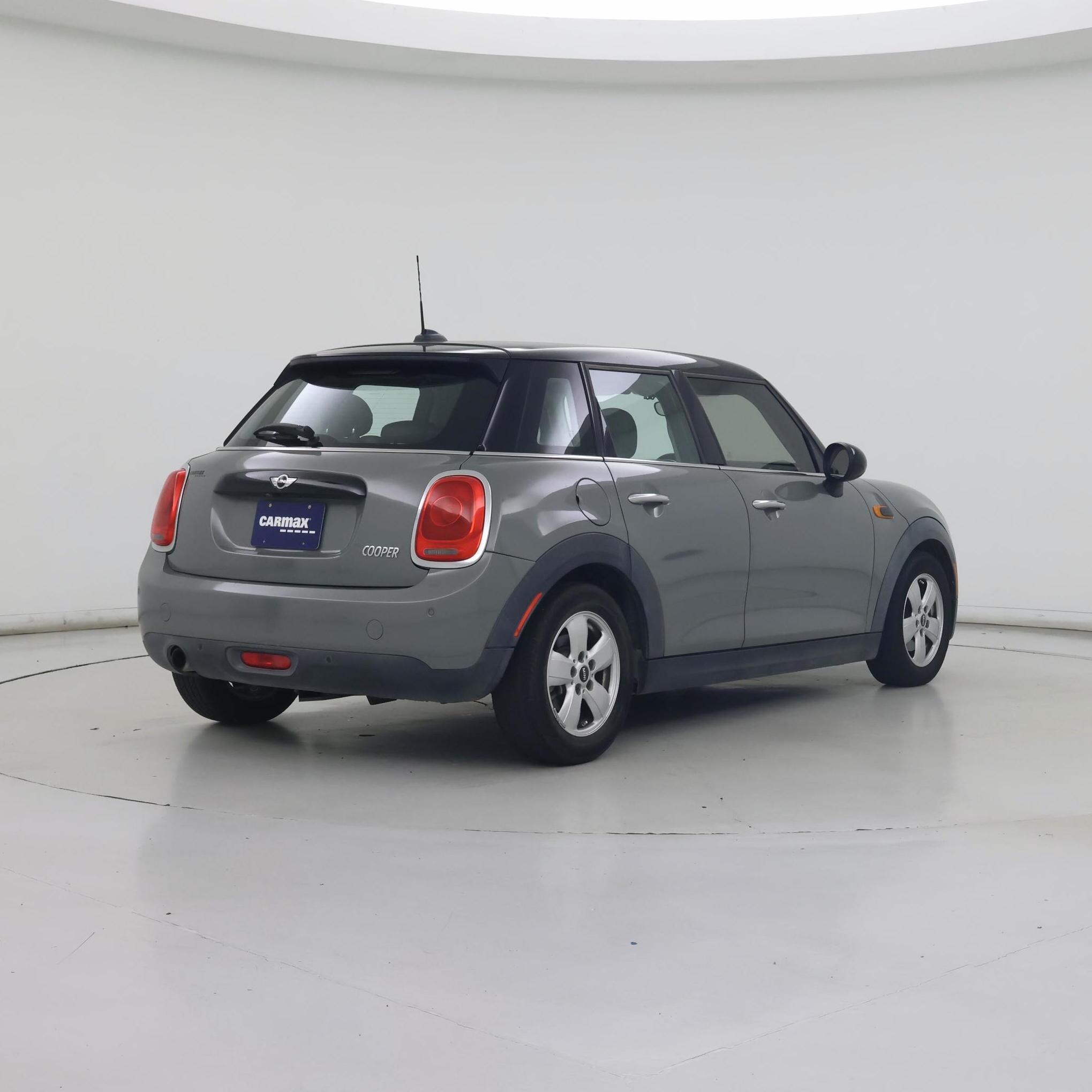 Thumbnail: 2018 MINI Cooper Hardtop - 8