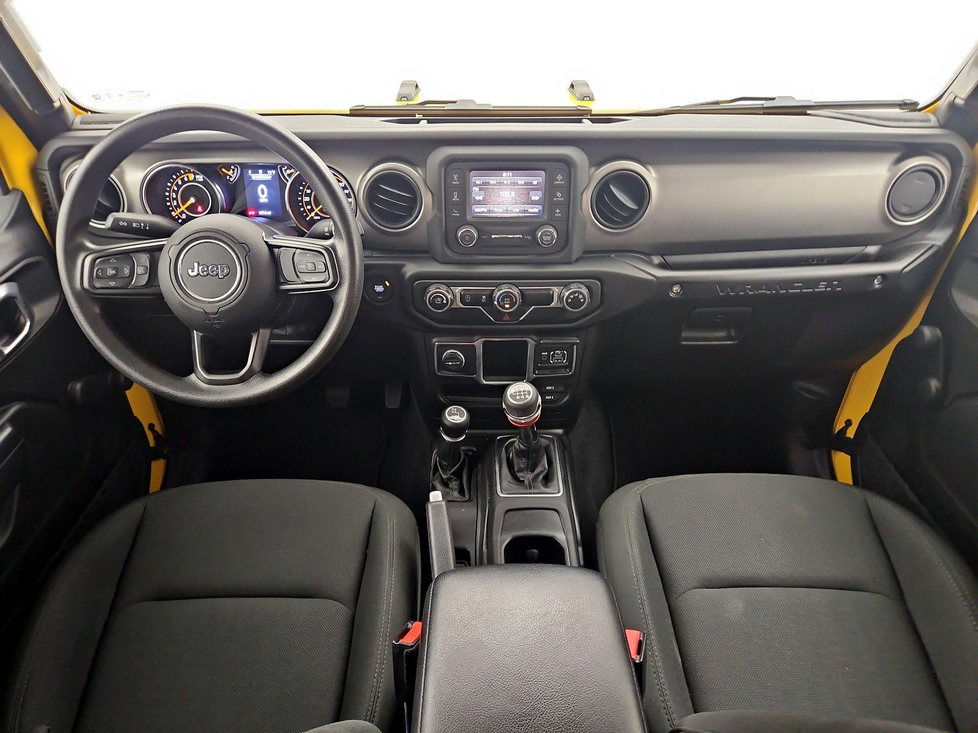 Thumbnail: 2021 Jeep Wrangler - 9