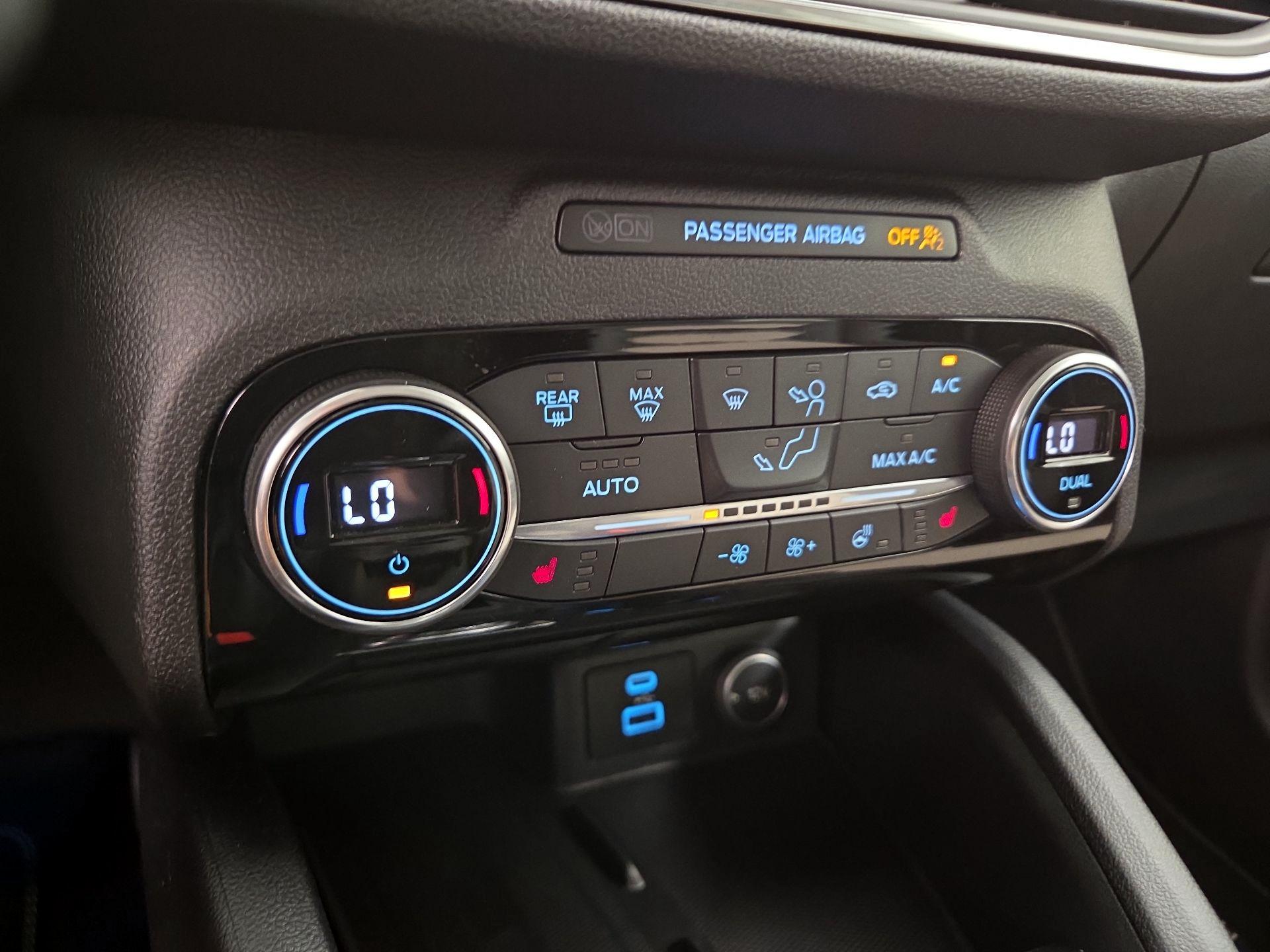 Thumbnail: 2021 Ford Escape - 17