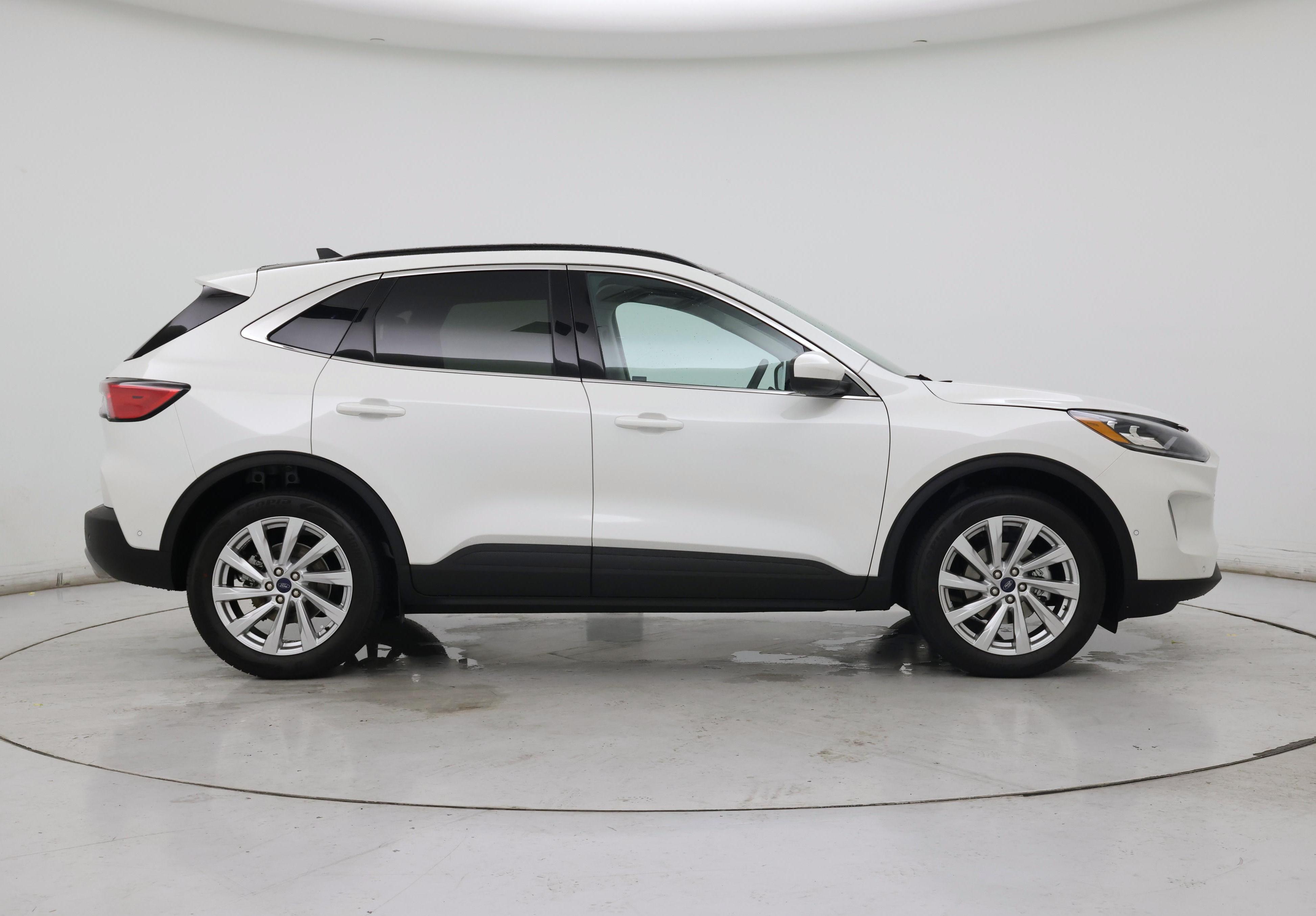 Thumbnail: 2021 Ford Escape - 7